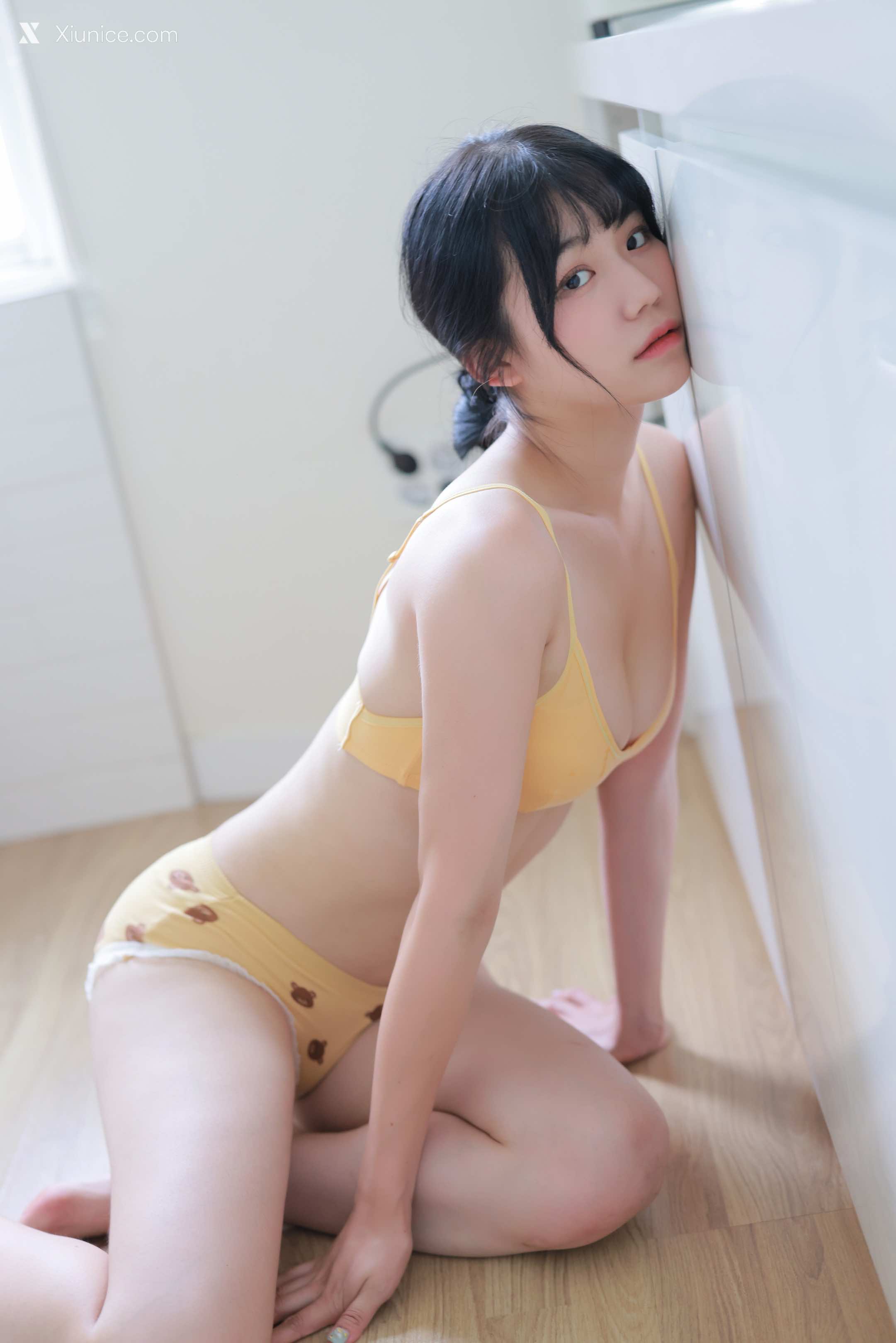 SweetBox Yui (유이) – SWTB Vol.018 CREAM 4K