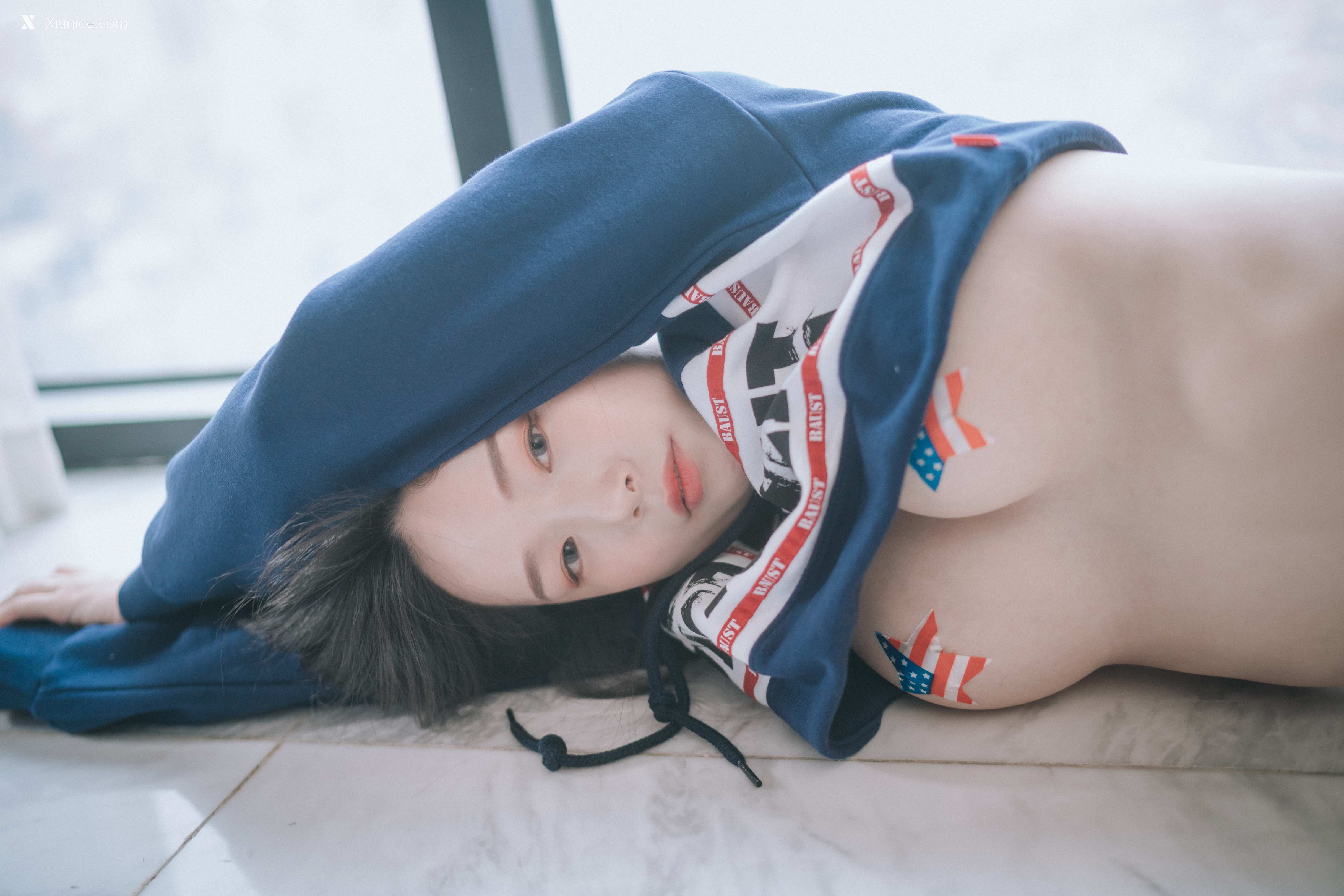 DJAWA Photo – Pia (피아) – The Stars and Stripes 4K