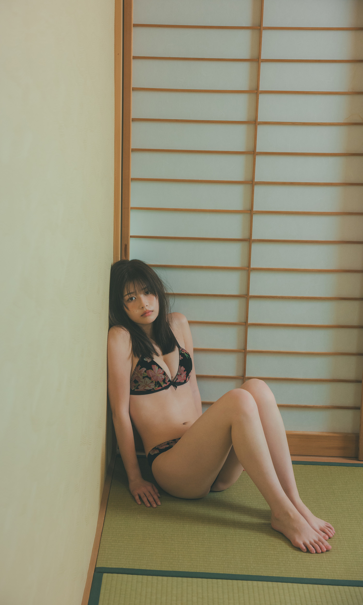 [Photobook]【デジタル限定】冴木柚葉写真集「想いはあふれて。」 (週プレ PHOTO BOOK)