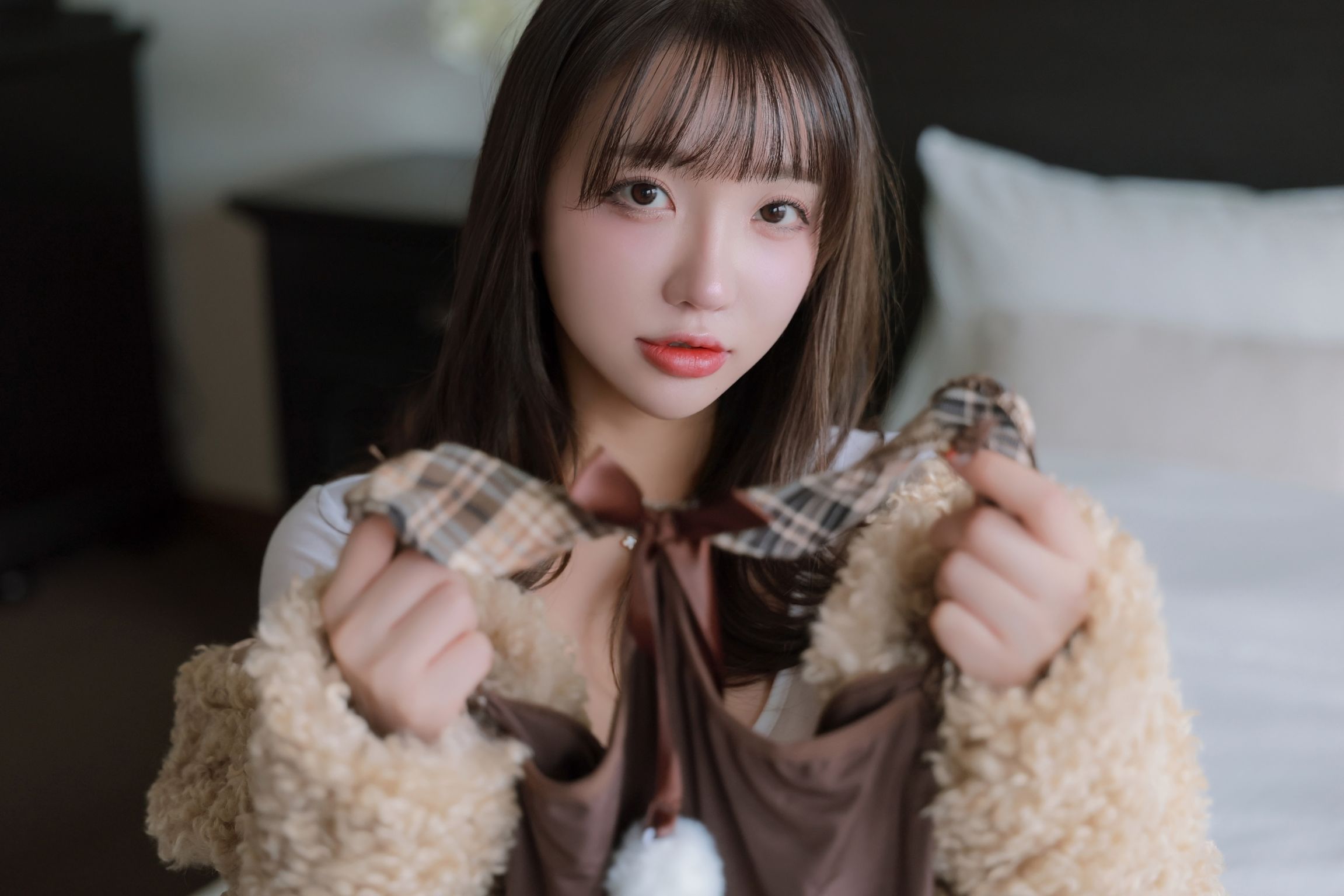 Son Ye-Eun (손예은): 2025 X-Mas Offline 17 Son Ye-Eun (손예은): 2025 X-Mas Offline