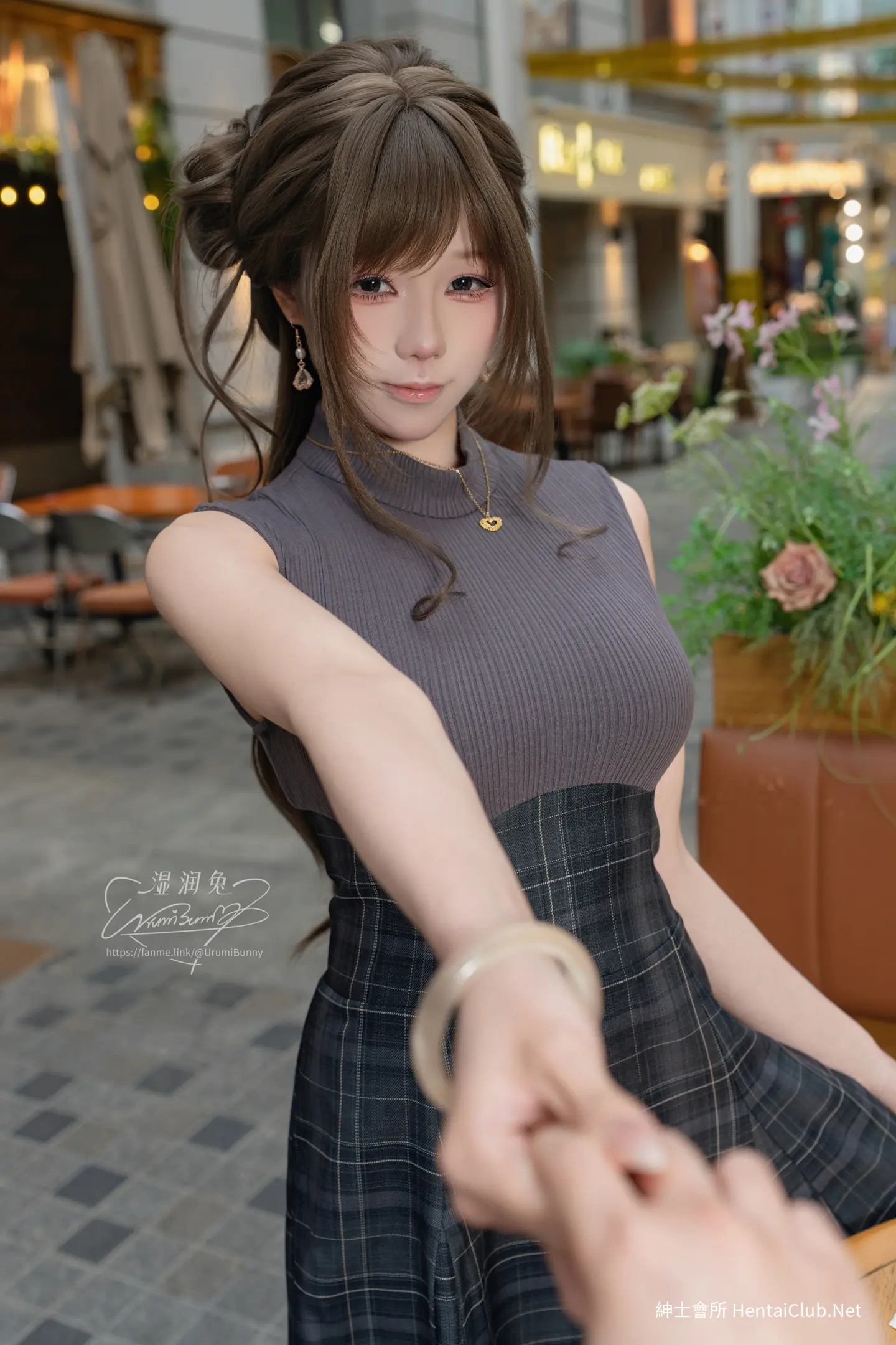 咬一口兔娘 网友的一日约会 14 咬一口兔娘 网友的一日约会