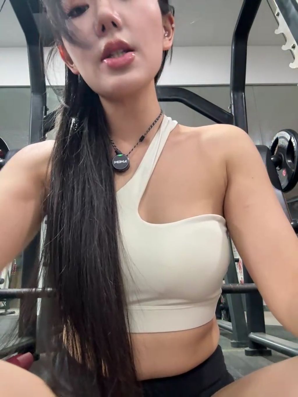 jiajia_L: 健身房内的秘密 #02 16 jiajia_L: 健身房内的秘密 #02