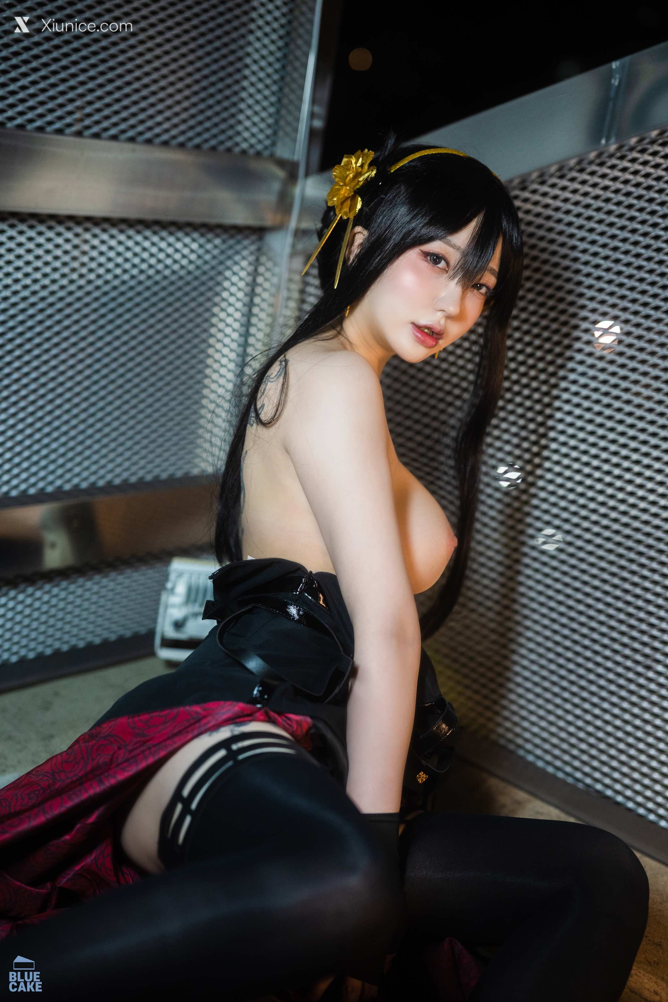 BLUECAKE Son Ye-Eun (손예은) – Black Rose RED+ 4K