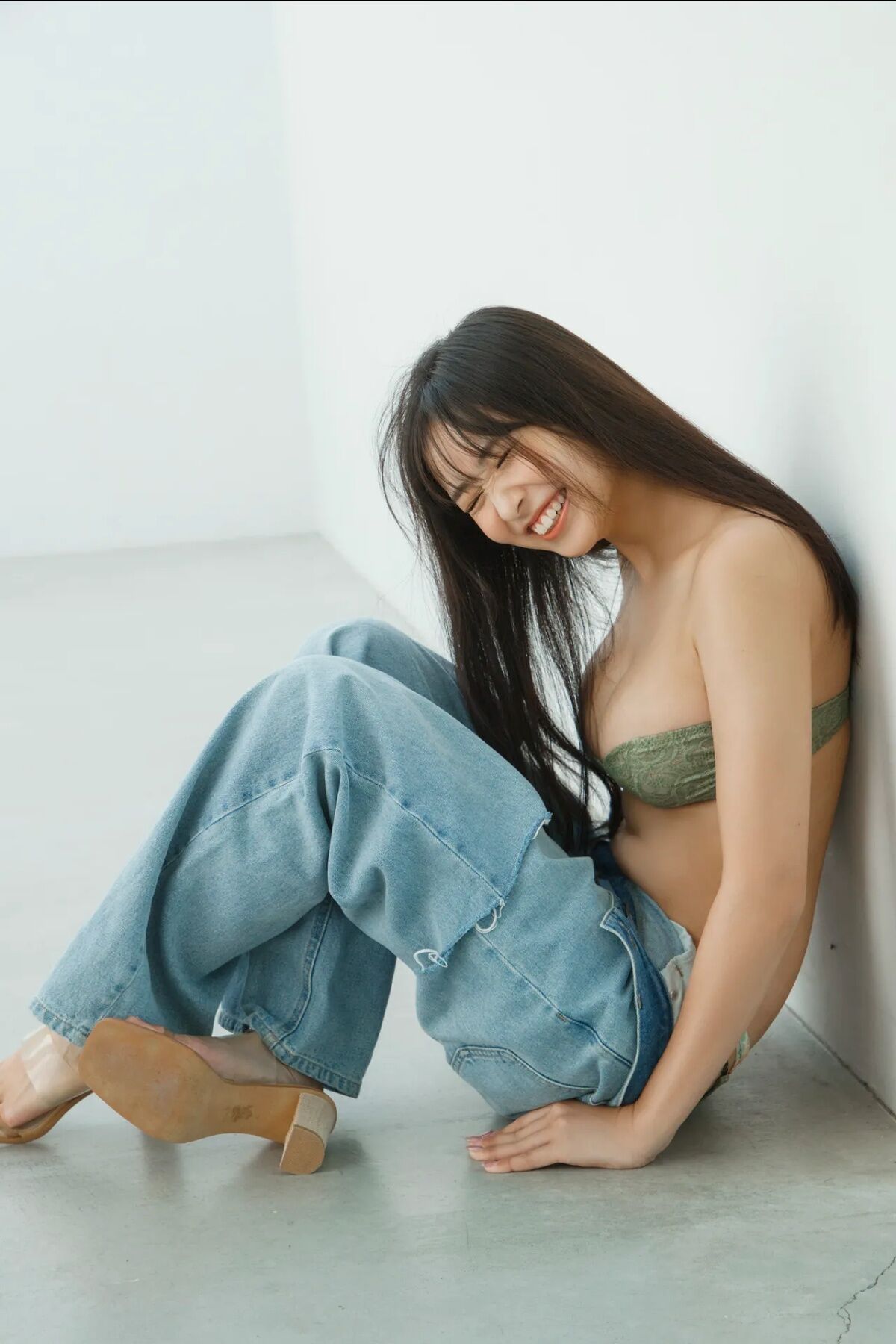 Aoi Mizobata 溝端葵 - FRIDAY Monthly Girl 052 完全未発表100カット Part01
