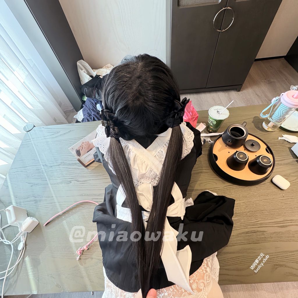 [OtherXXX] 呆呆(小粉馒头)： Cos大奶白虎萝莉 极品福利姬