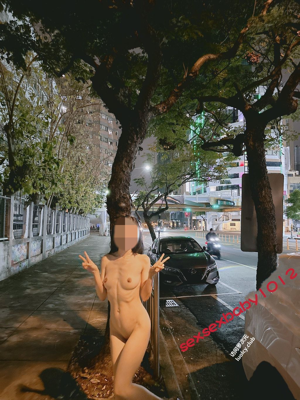 [OtherXXX] 薇安安： 极品福利姬 人前露出福利订阅