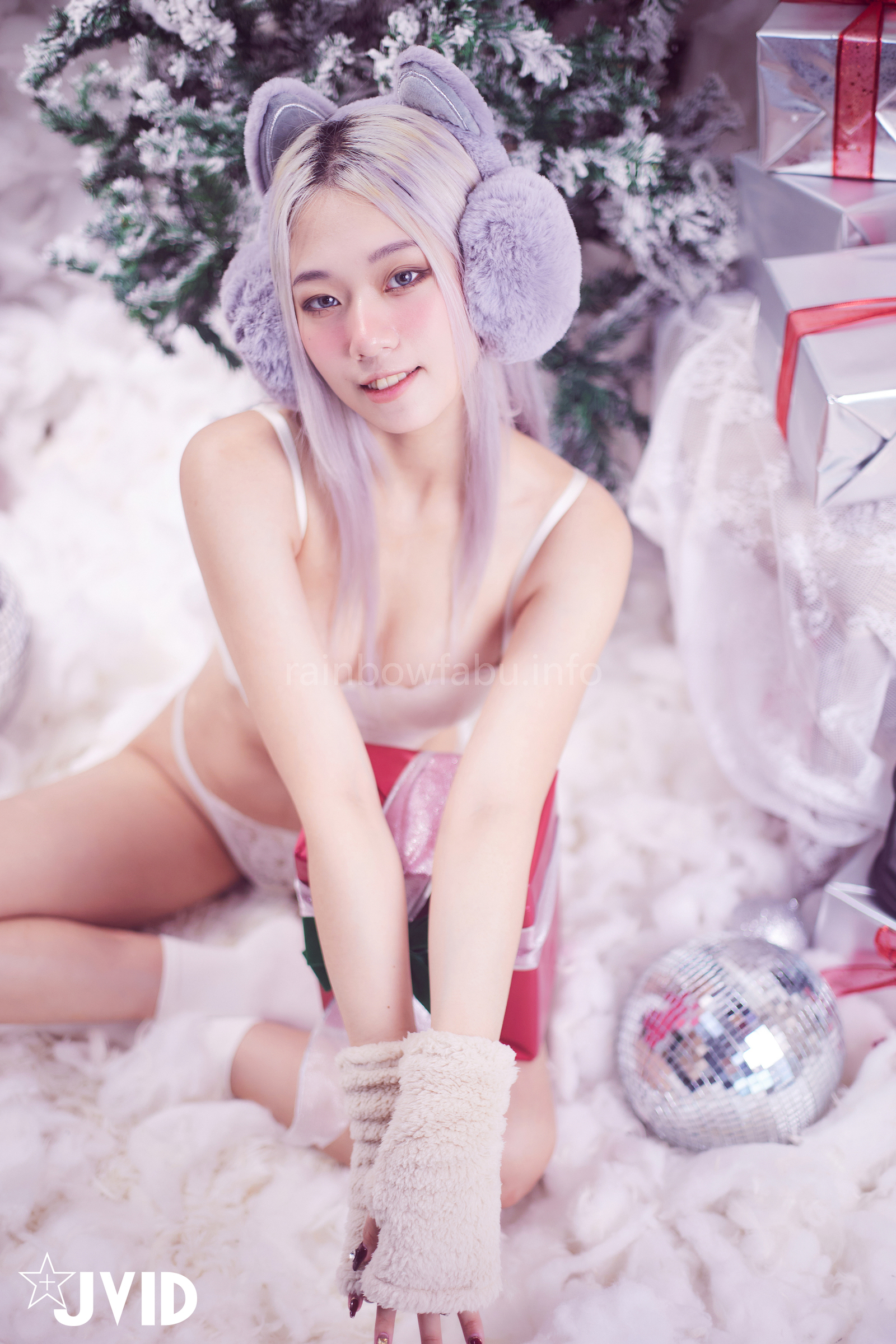 [JVID] Verna – 性感的愛死寂寞人雪女Verna陪你度過聖誕寒冬