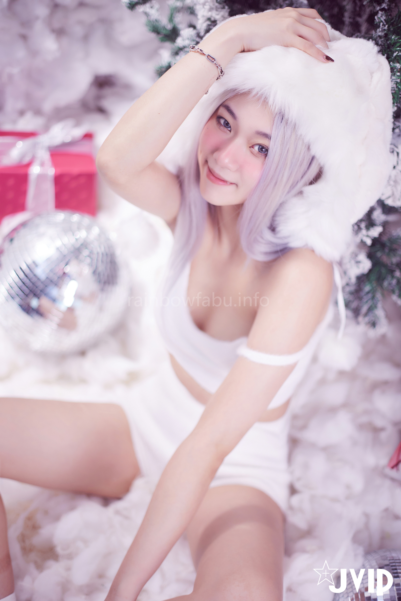 [JVID] Verna – 性感的愛死寂寞人雪女Verna陪你度過聖誕寒冬
