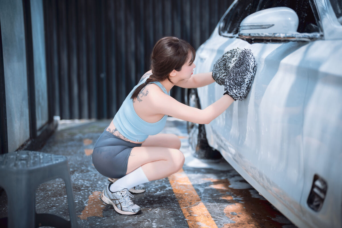 DJAWA Son Ye-Eun 손예은 - Wash My Car Part02