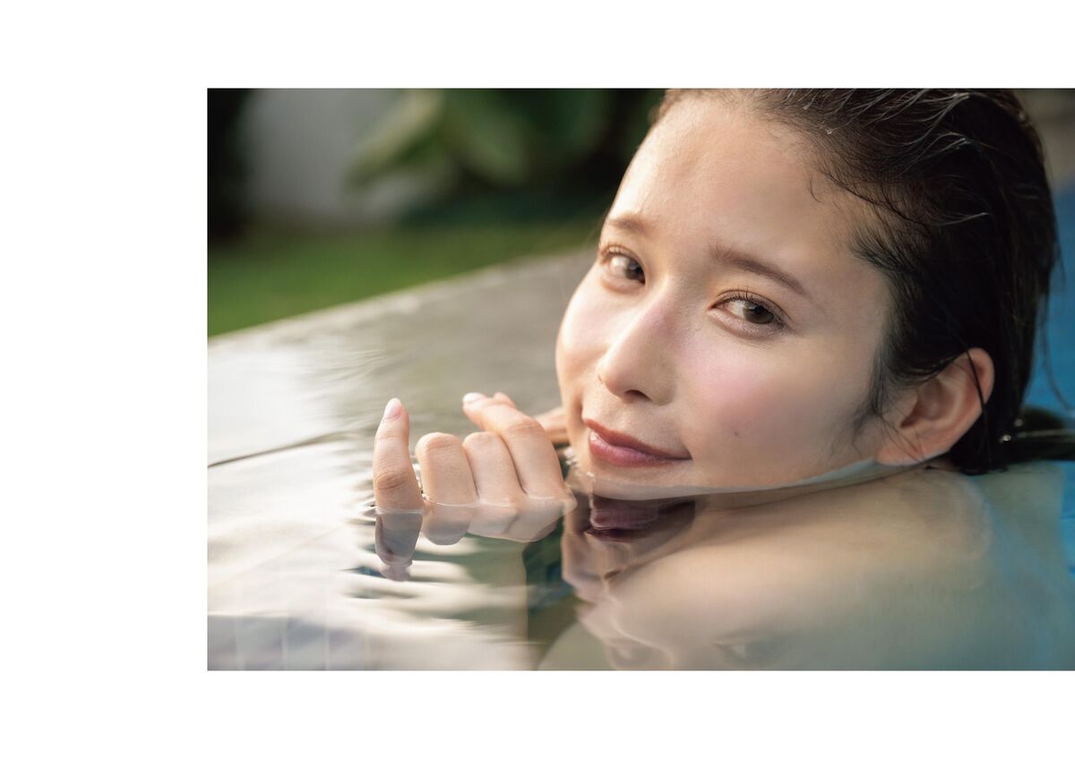 Rena Momozono 桃園憐奈 - 写真集 RemotioNal