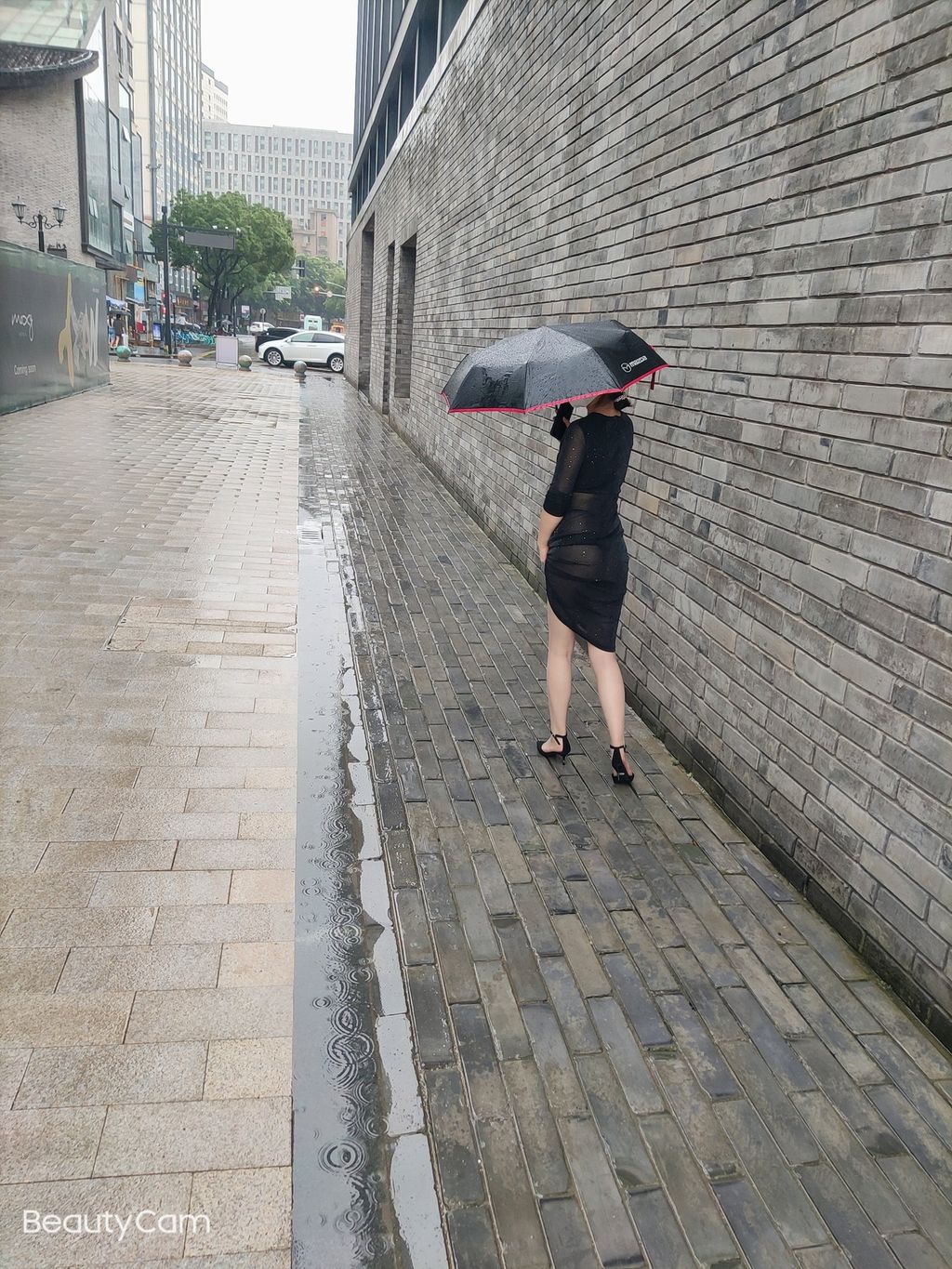 [OtherXXX] 沐子： 人前露出极品人妻