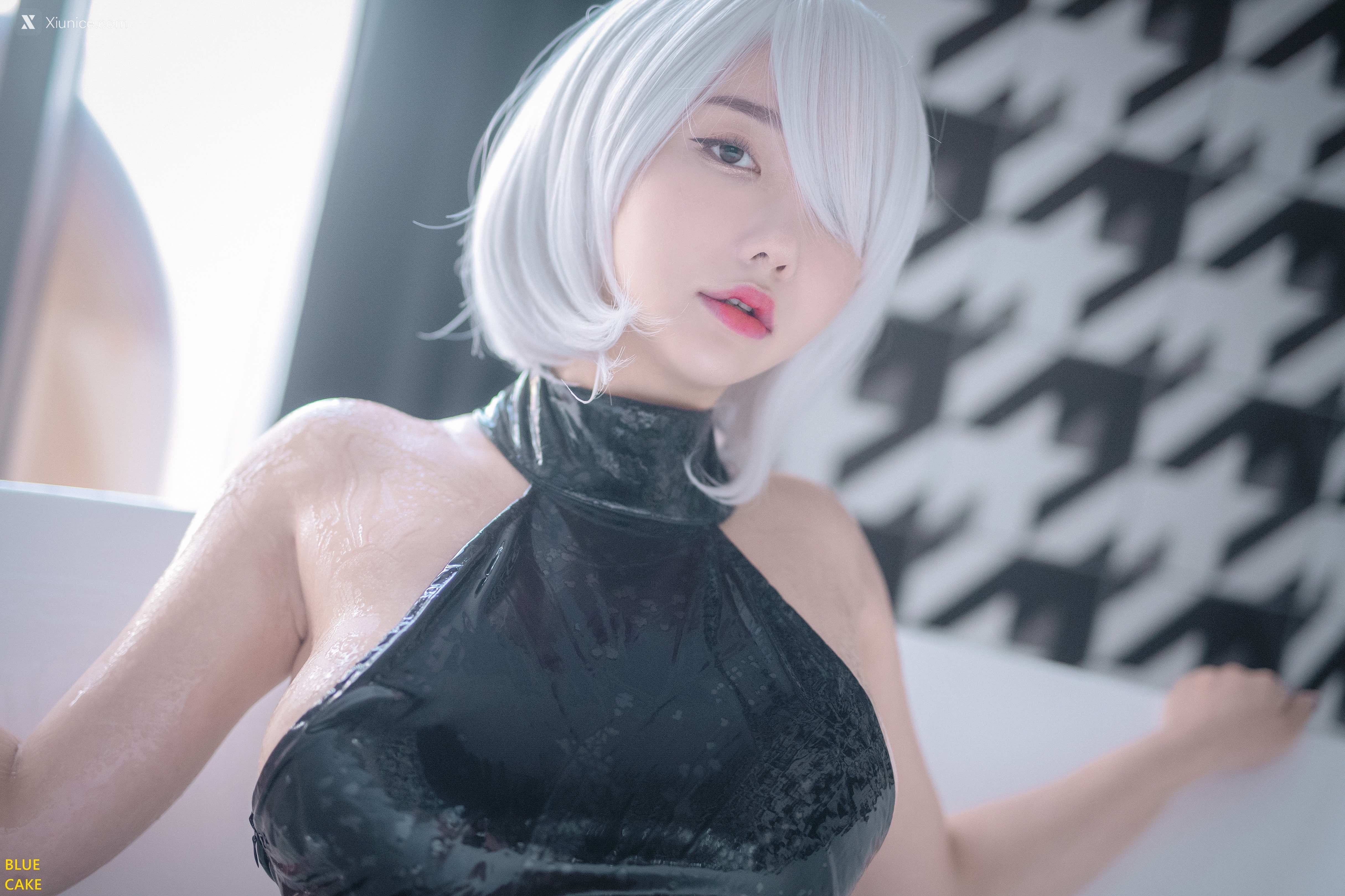 BLUECAKE Son Ye-Eun (손예은) 2B RED (+RED.Ver) 4K