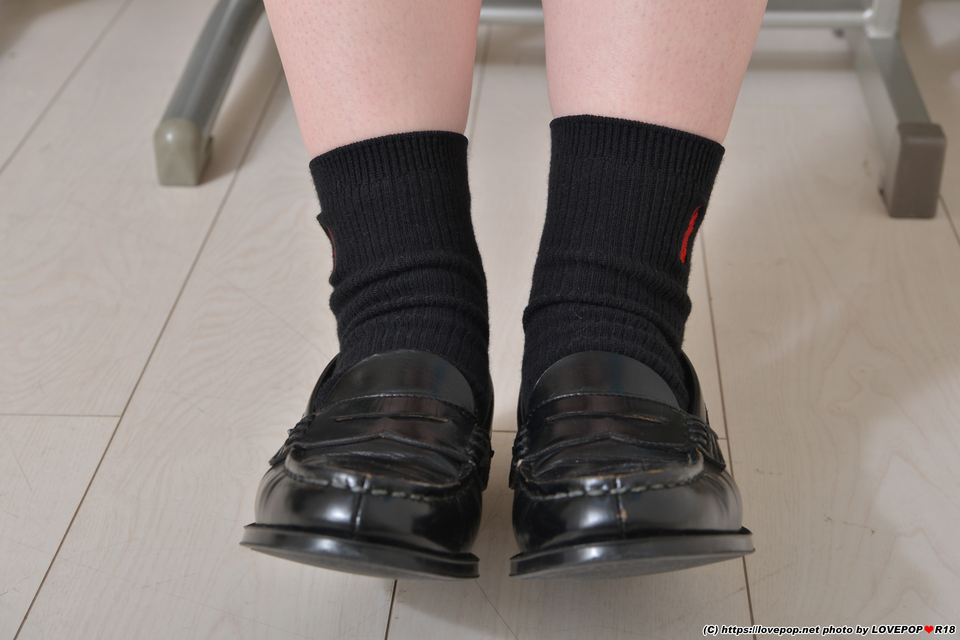[Lovepop] Kozue Fujita 藤田こずえ - No.L-0690 Photoset #001 School Uniform