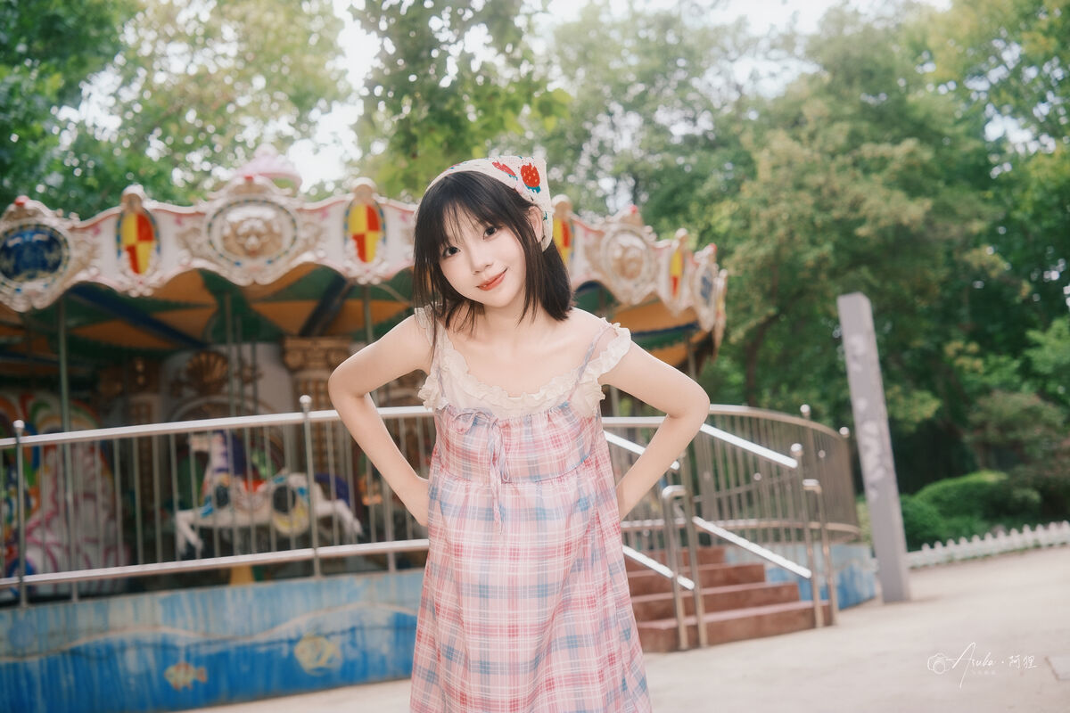 YiTuYu艺图语 Vol.10342 Yi Ming