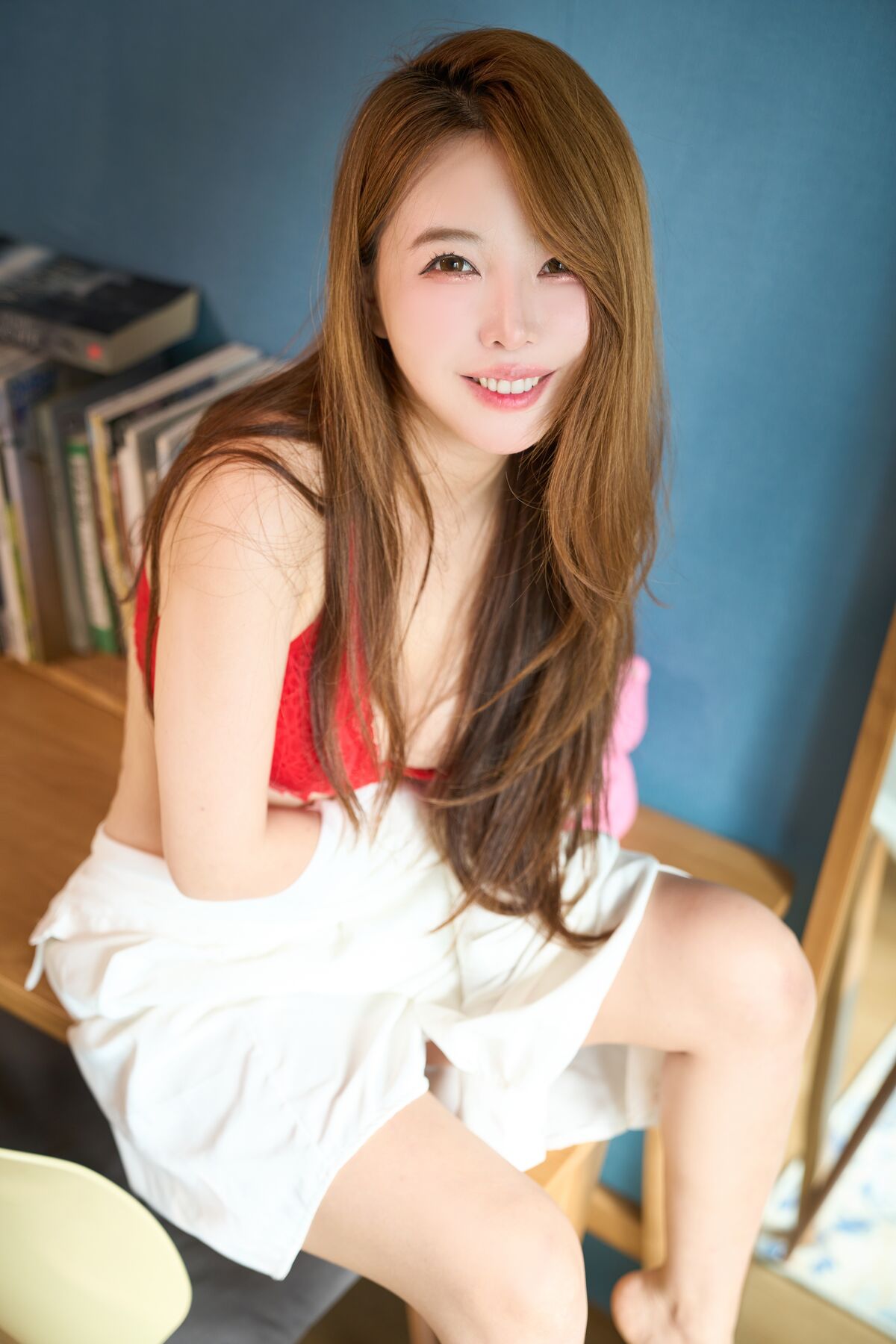 Dohee 도희 - Attractive Red