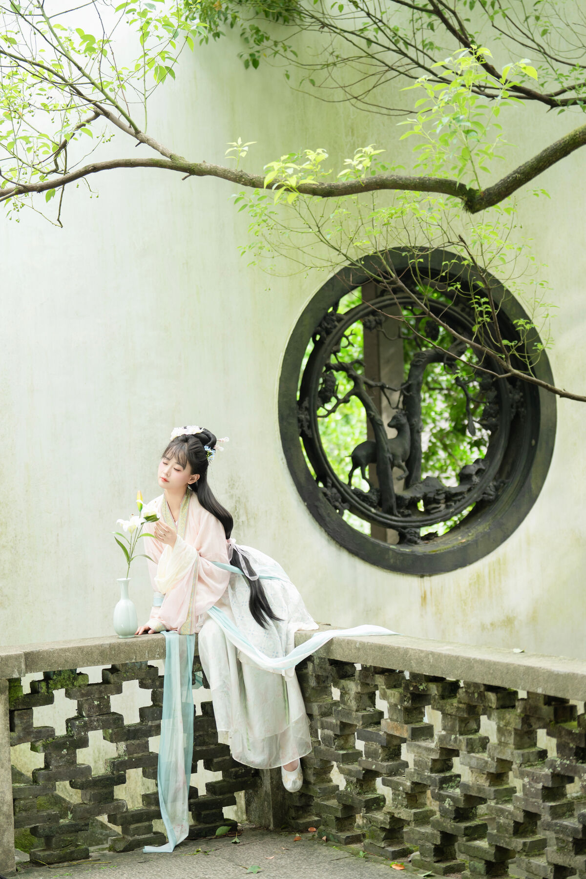 YiTuYu艺图语 Vol.10585 Jiao Yi Zhi Sui Sui 4 YiTuYu艺图语 Vol.10585 Jiao Yi Zhi Sui Sui