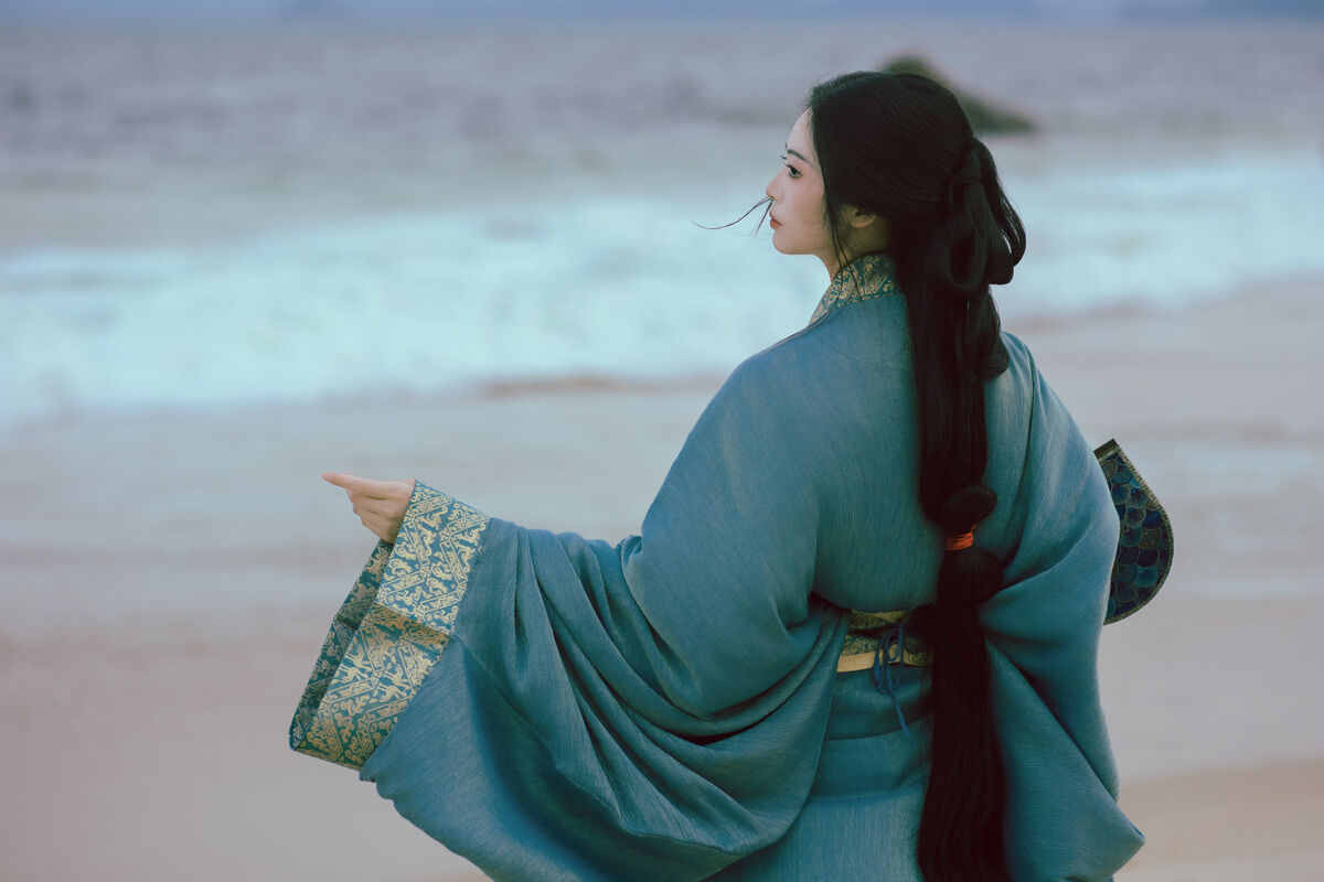 YiTuYu艺图语 Vol.10289 Qing Yi