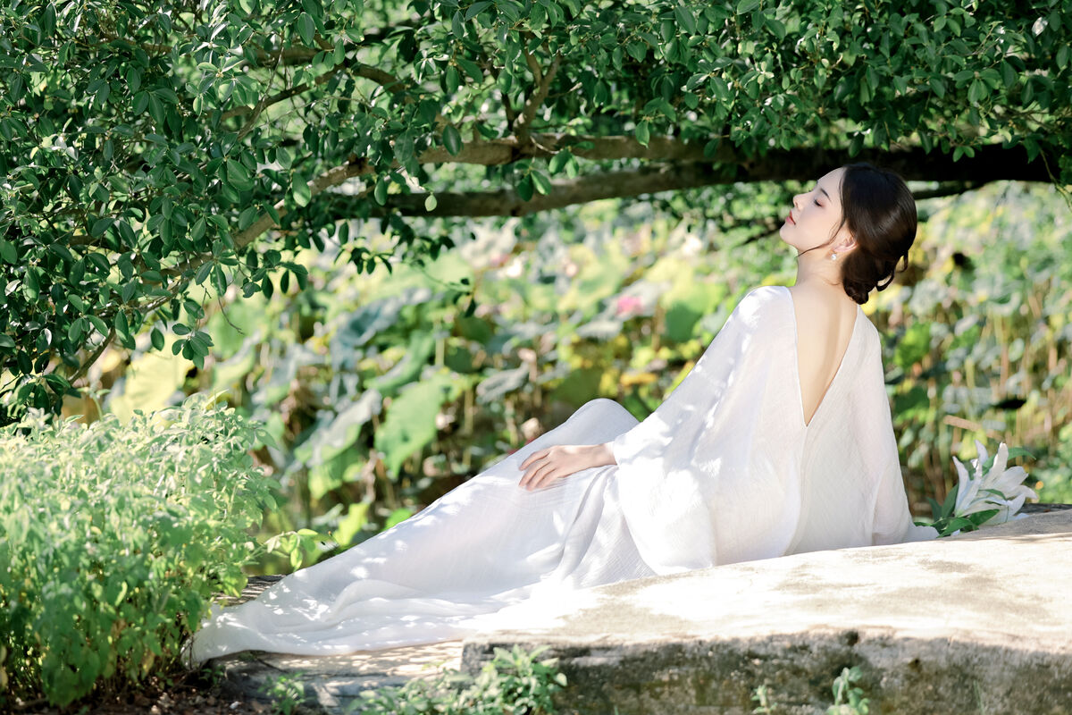YiTuYu艺图语 Vol.10423 Yi Ming