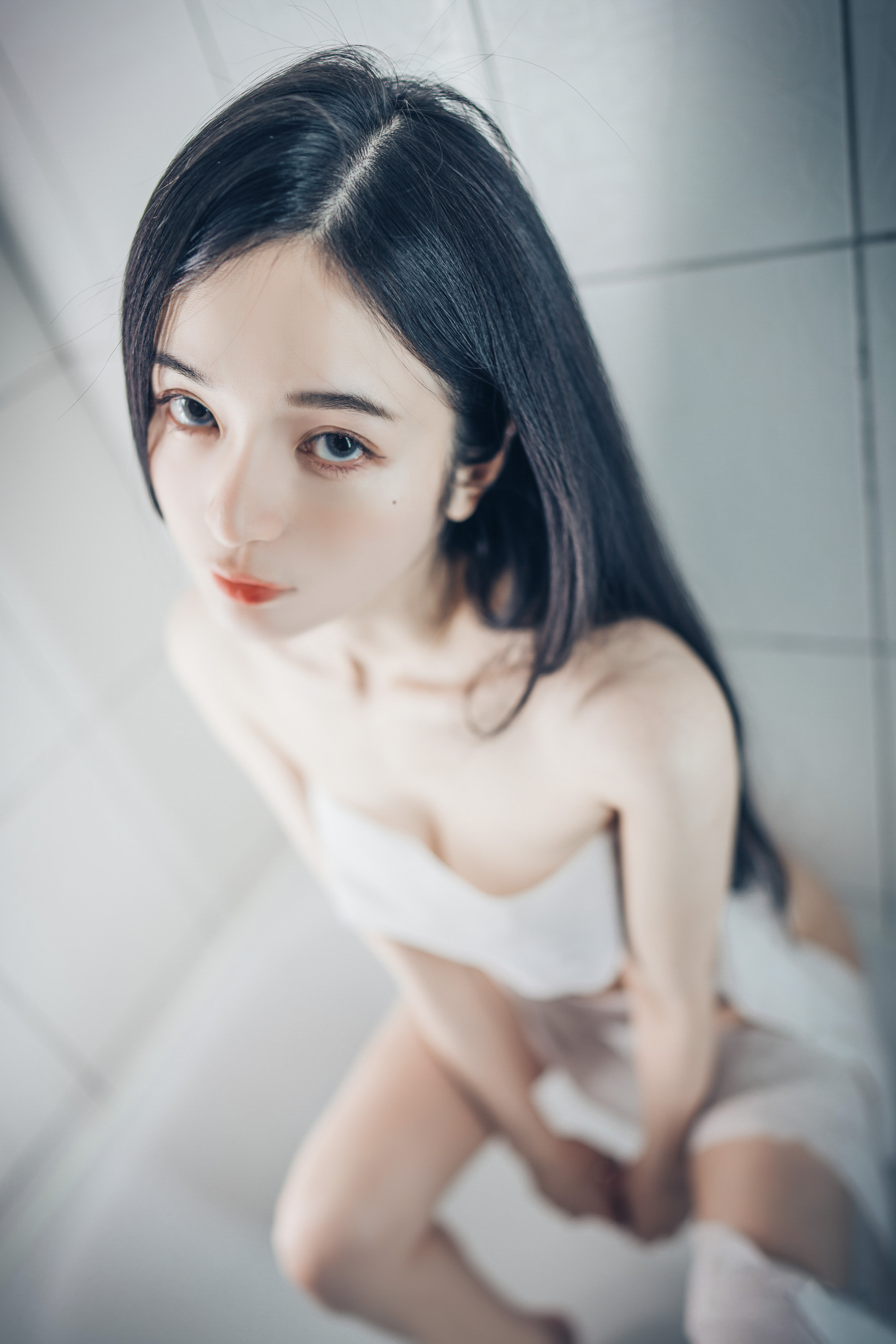 [JVID] 辰辰 – 生日最大尺度呈现-实体写真电子版