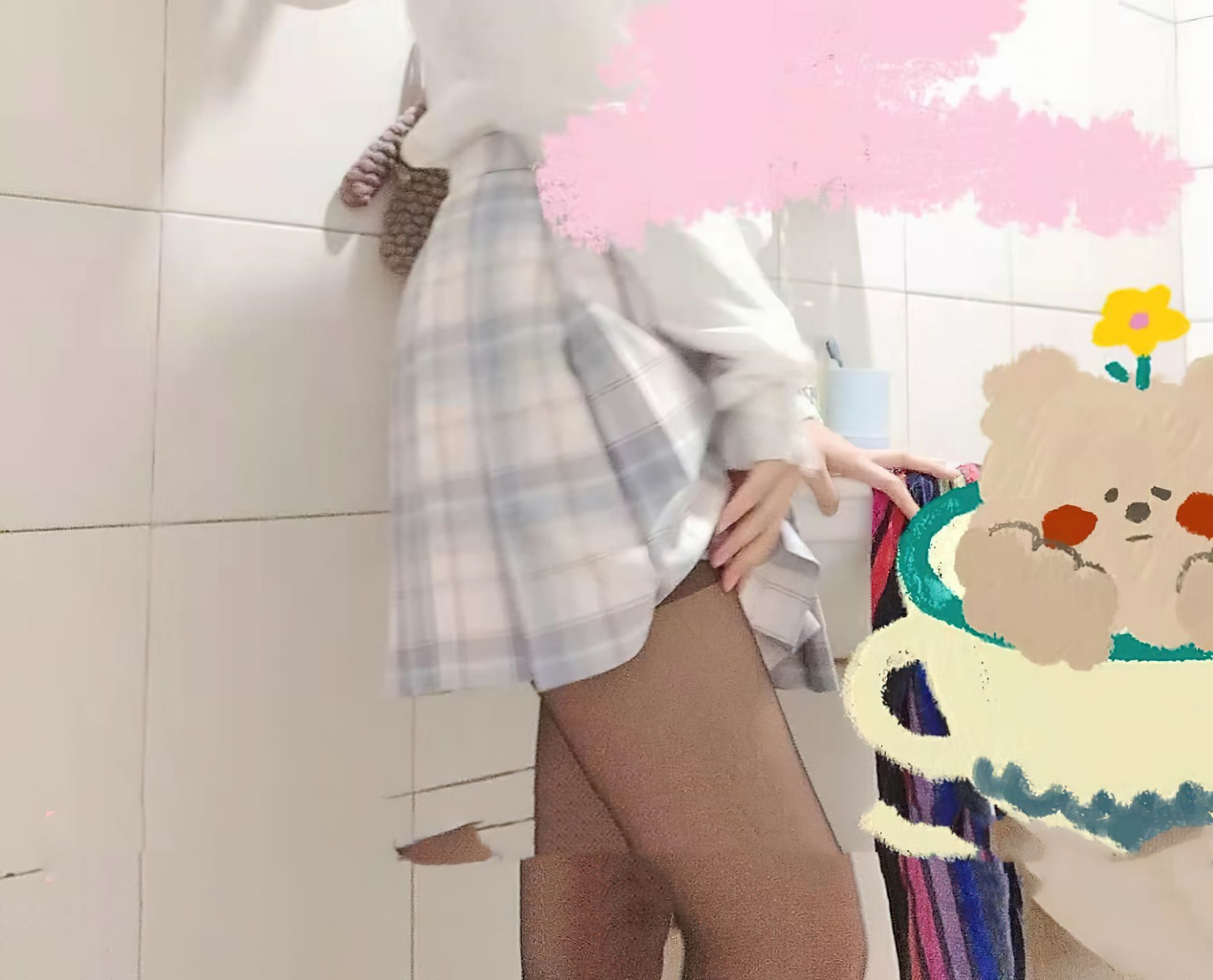 郑思瑶: 甜点小萝莉 原档收藏六安高中高二少女校花 8 郑思瑶: 甜点小萝莉 原档收藏六安高中高二少女校花