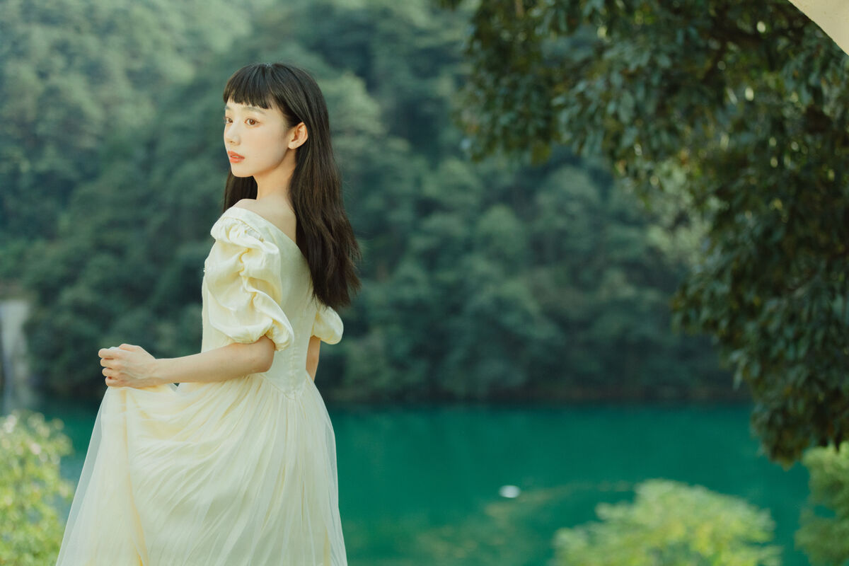 YiTuYu艺图语 Vol.10528 Jia Yue
