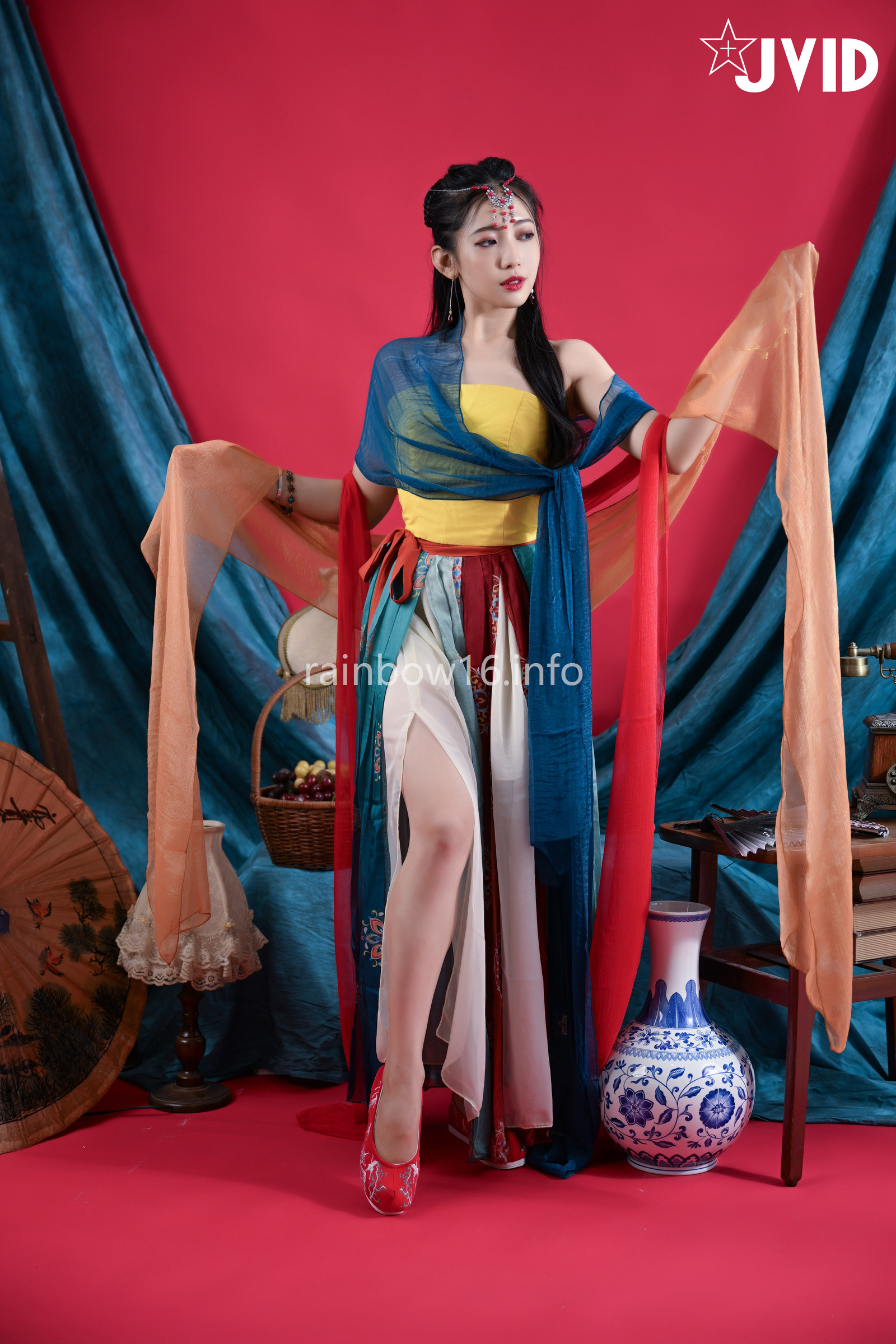[JVID] 夏暮光 – 女神暮光敦煌風格造型服飾首度嘗試,飛越天際穿梭時空與你來場空前未有的愛戀滋味～
