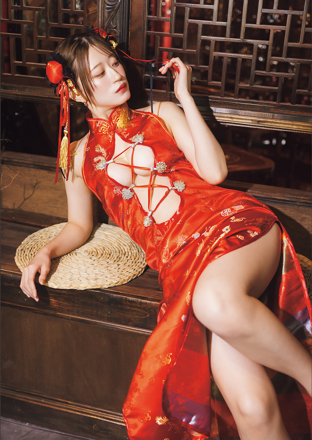 [Photobook] 2026.04.02 上西怜コスプレ写真集 ＃れーちゃんこれくしょん