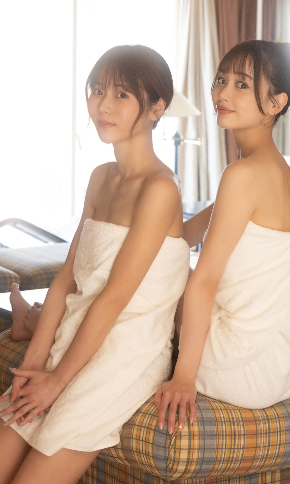 Kasumi Hasegawa 長谷川かすみ and Yui Ito 伊藤優衣 and Yuki Mizuhara 水原ゆき - デジタル限定