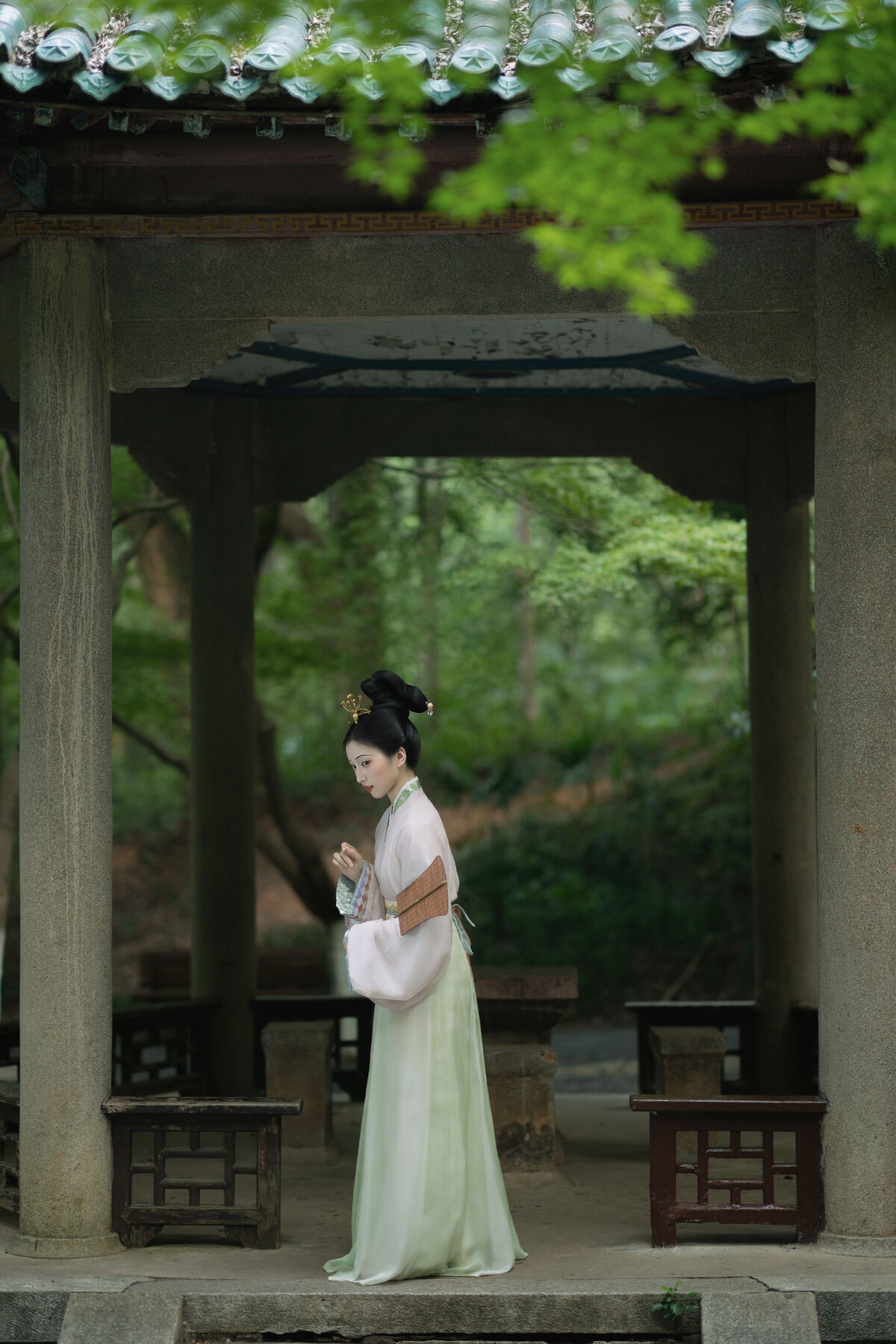YiTuYu艺图语 Vol.10483 Qi E Rong Rong