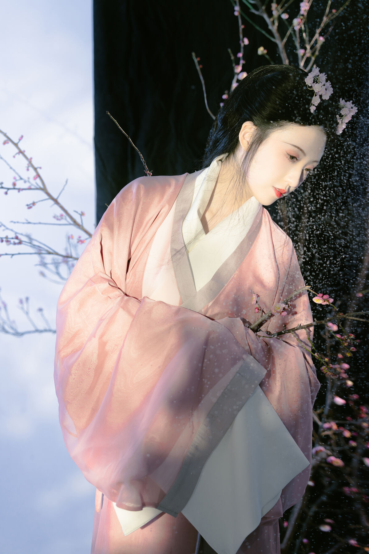YiTuYu艺图语 Vol.10344 Bai Yi Chun