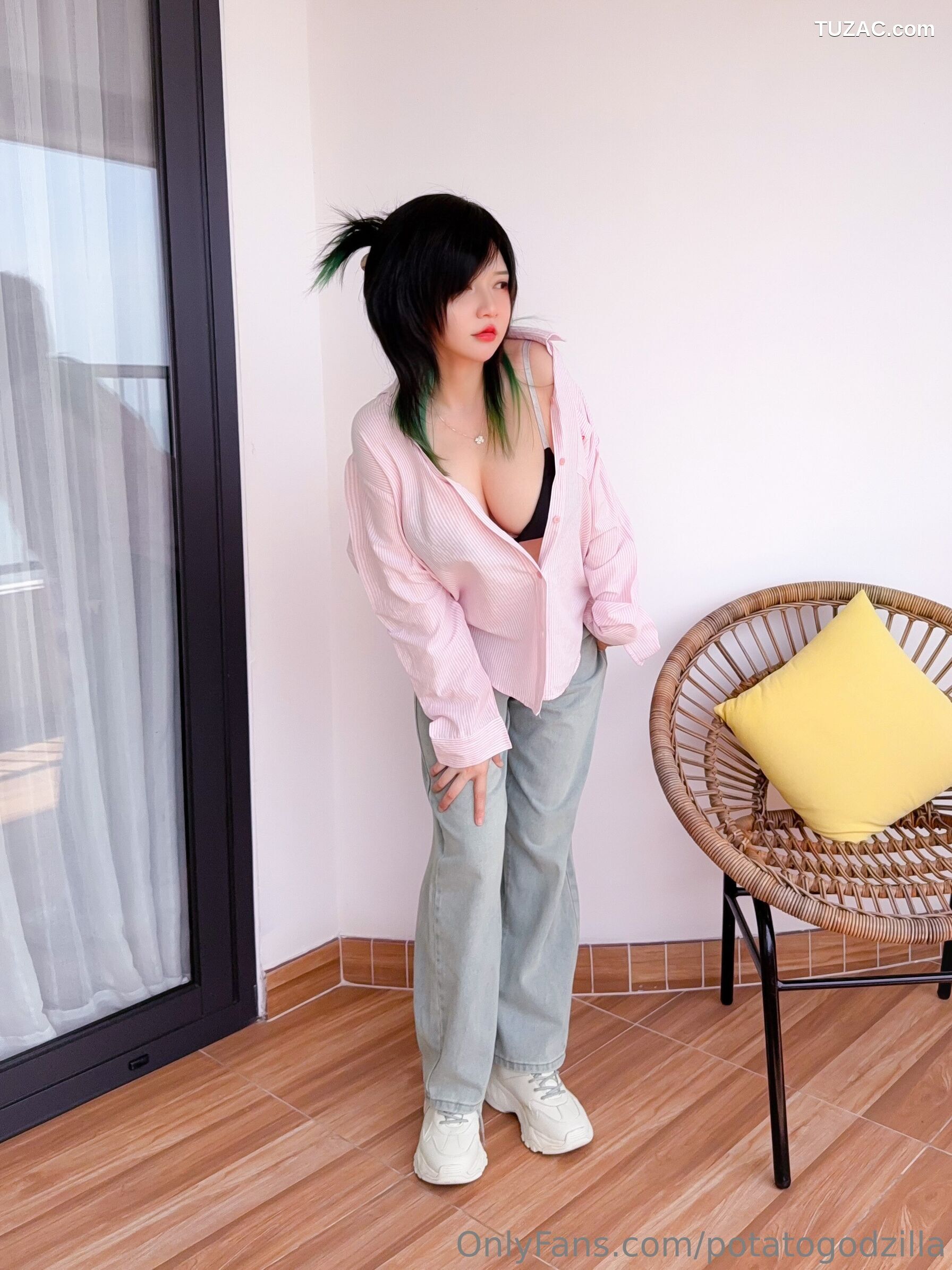 Potato-Godzilla-Casual-Onlyfans-Nude-Nov-2024