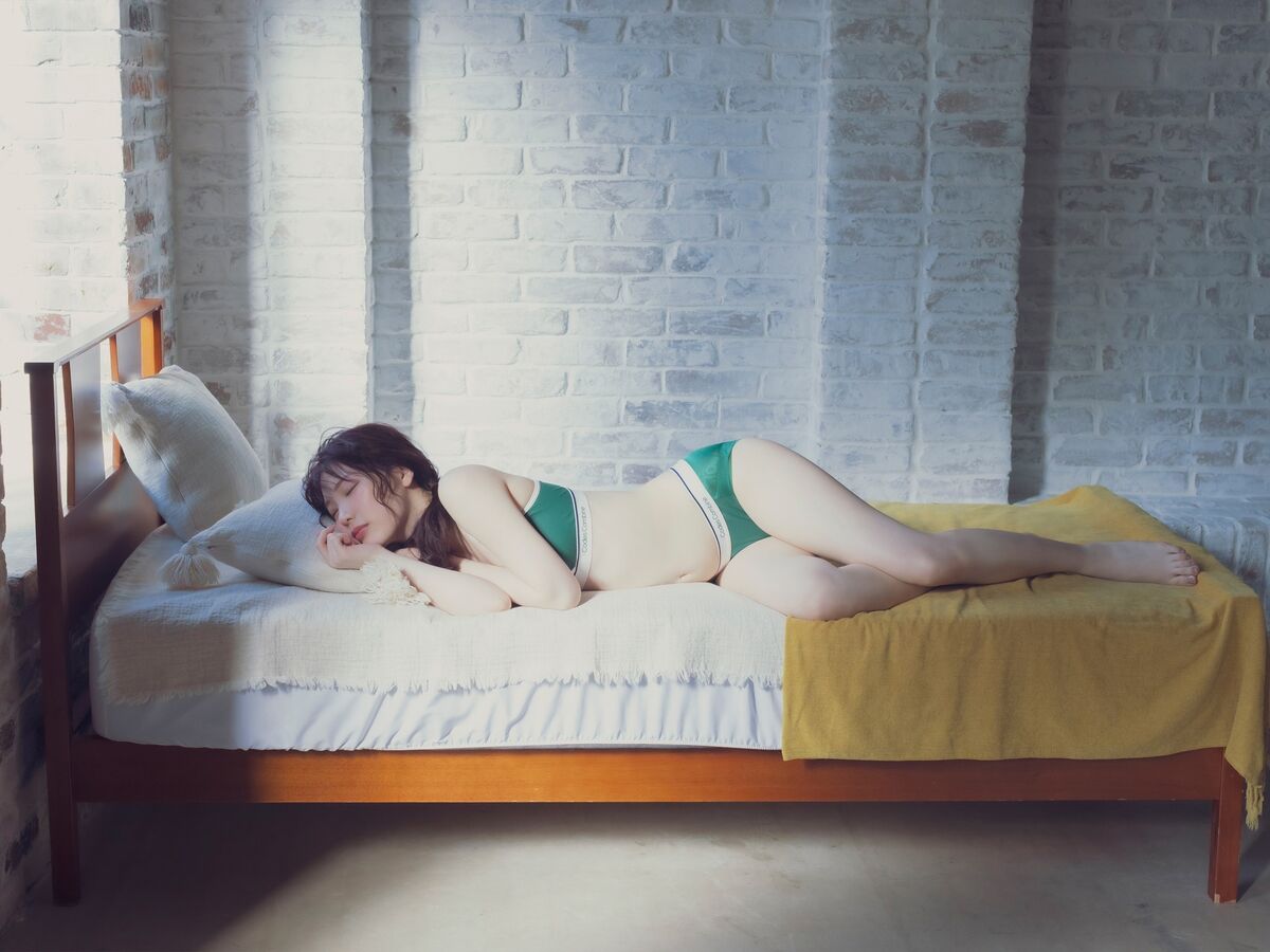 Mio Ishikawa 石川澪 - FRIDAYデジタル写真集 Candy Pink Vol.2