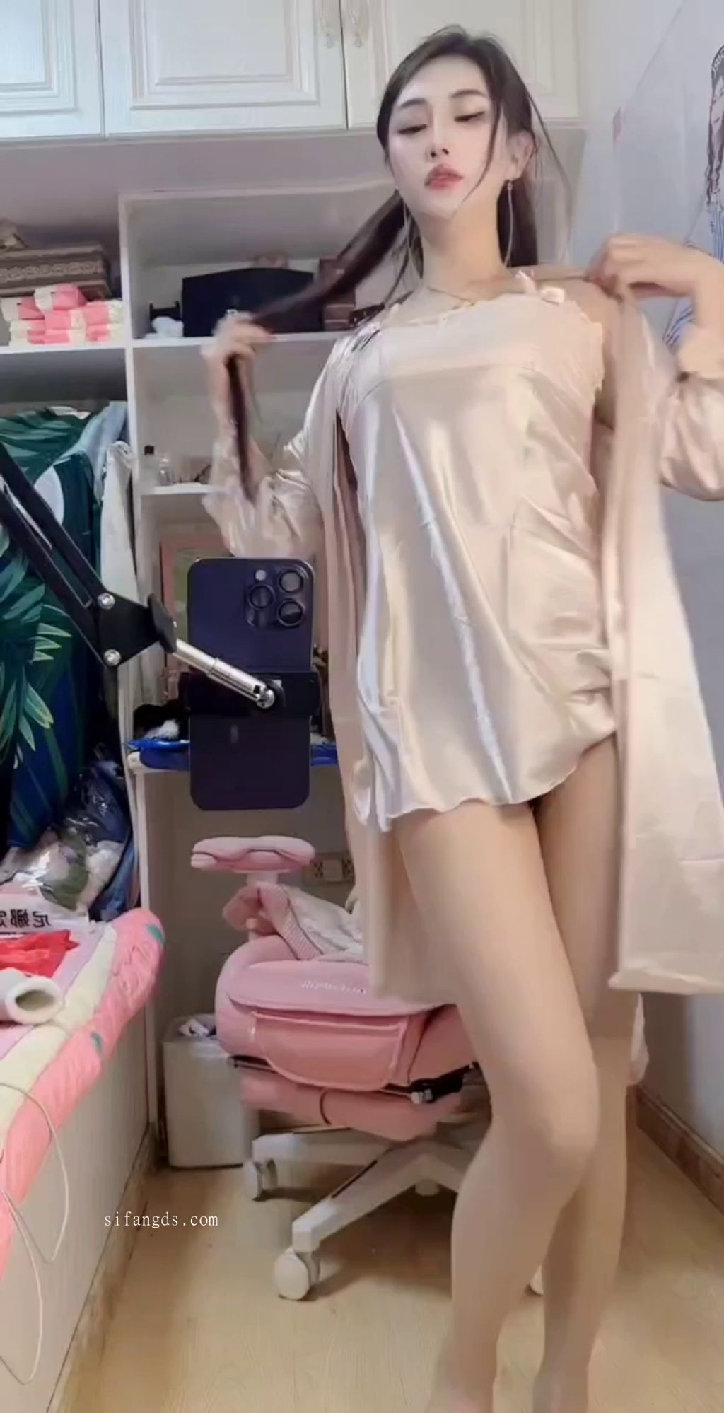 微微很迷人: 快手大奶御姐 诱人录播 30 微微很迷人: 快手大奶御姐 诱人录播