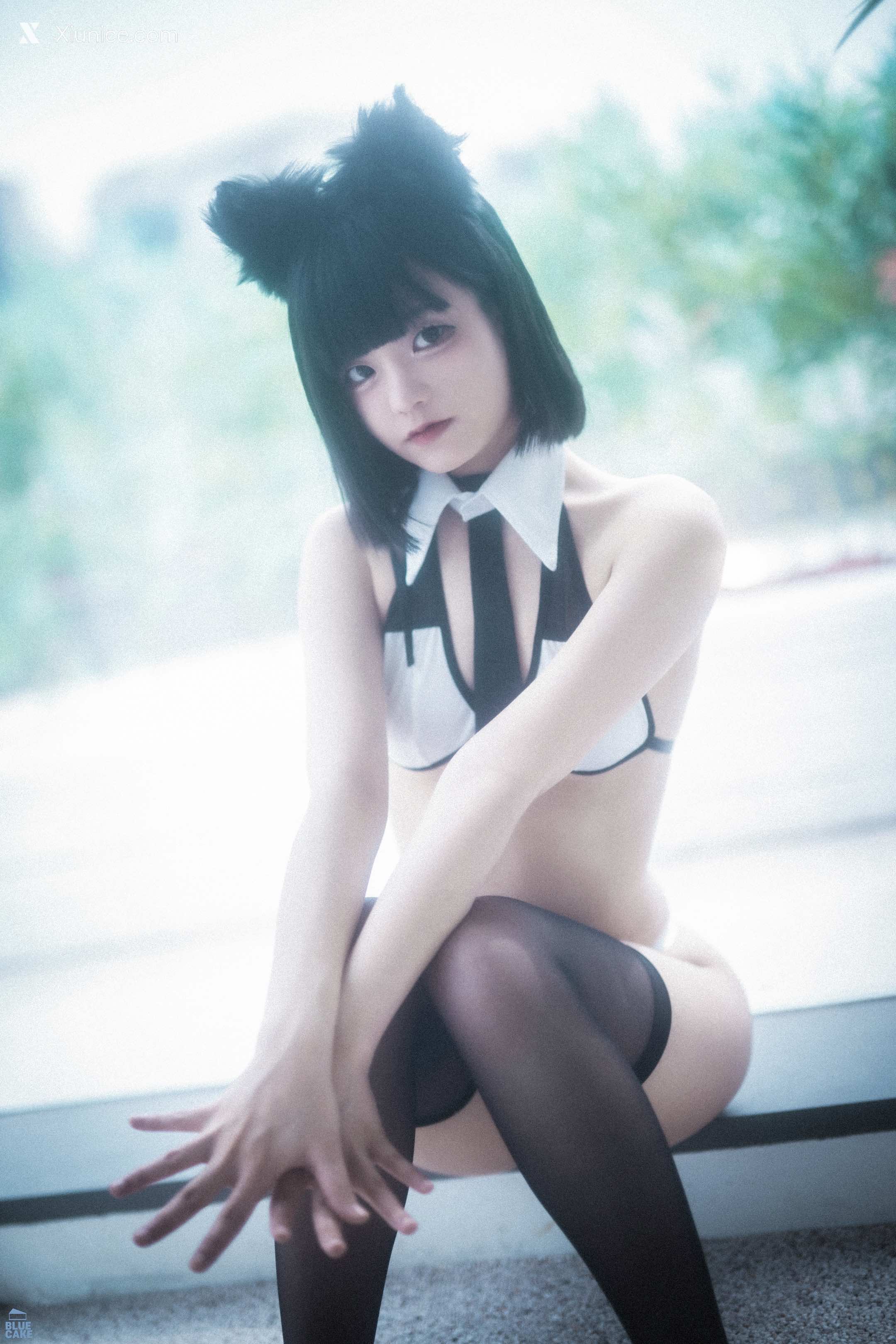 BLUECAKE Jeong Jenny (정제니) – Meow 4K