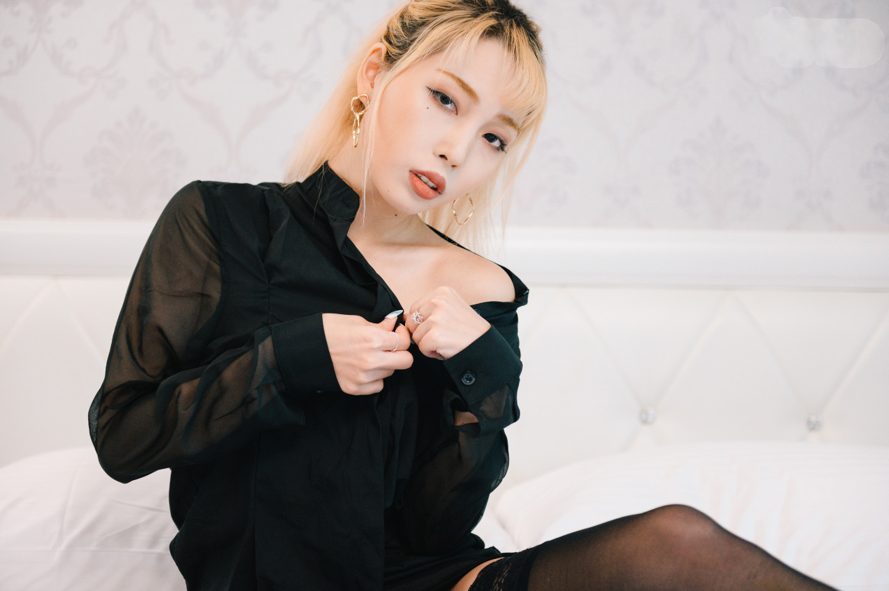[JVID] Stacy – 粉嫩嫩的女秘書