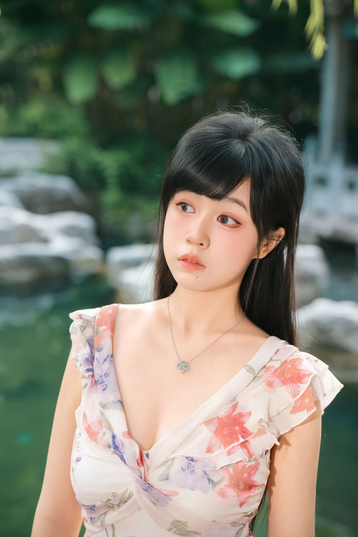 YiTuYu艺图语 Vol.10422 Yi Ming