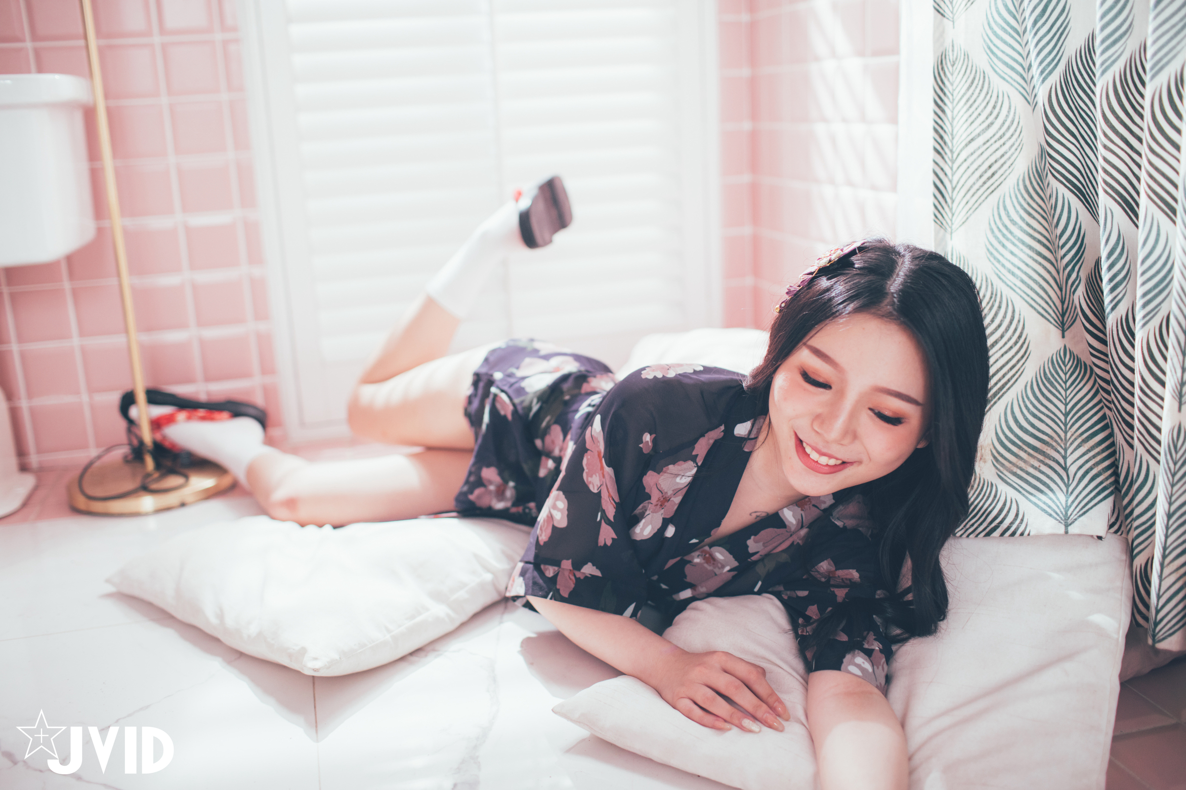 [JVID] 梵梵 – 天然美女梵梵 美麗無邪的笑容甜翻你的心