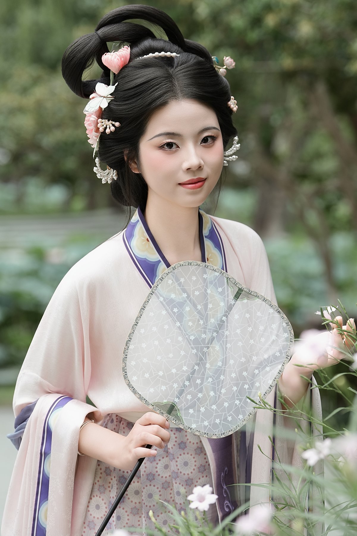 YiTuYu艺图语 Vol.10526 Qi Qi