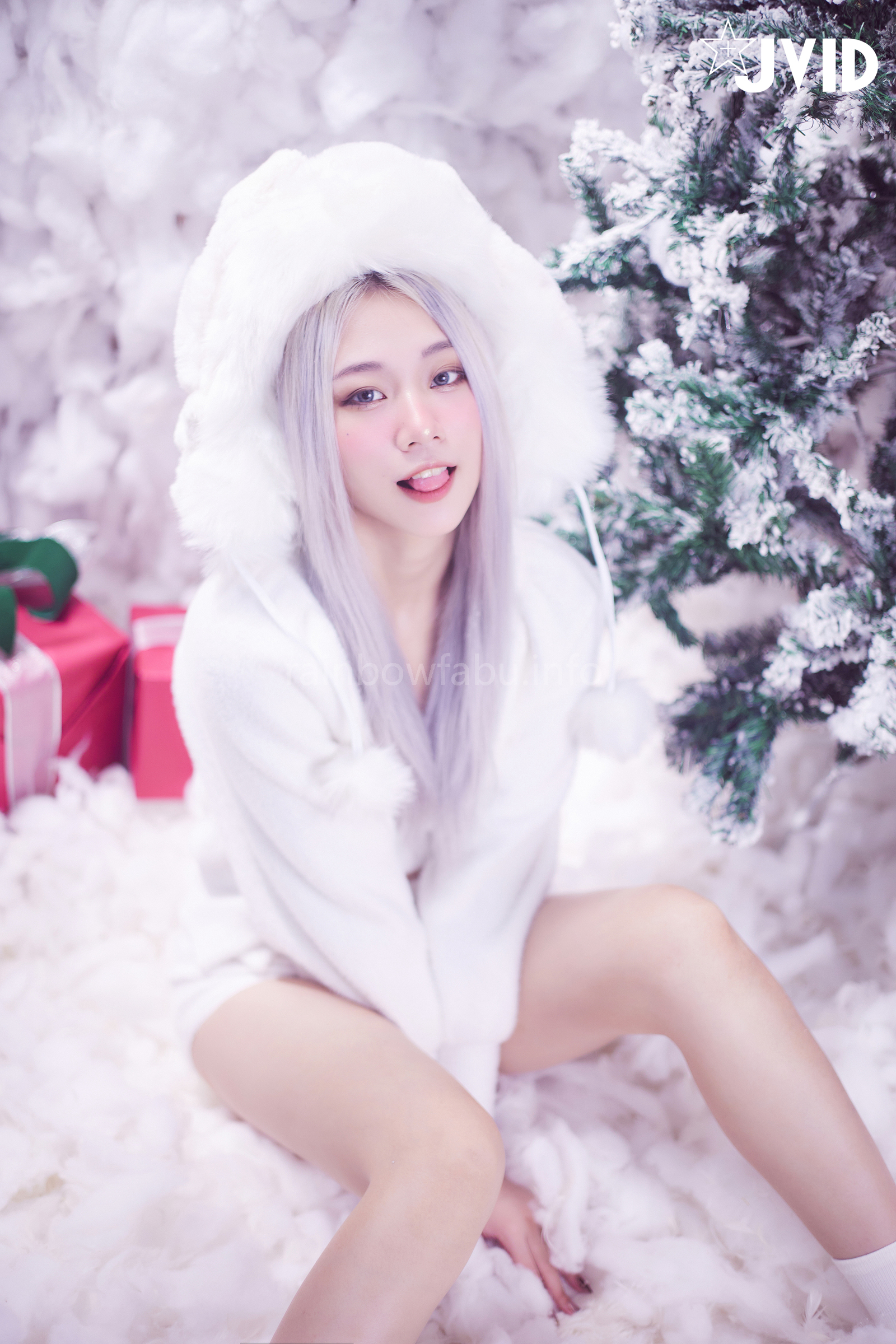 [JVID] Verna – 性感的愛死寂寞人雪女Verna陪你度過聖誕寒冬