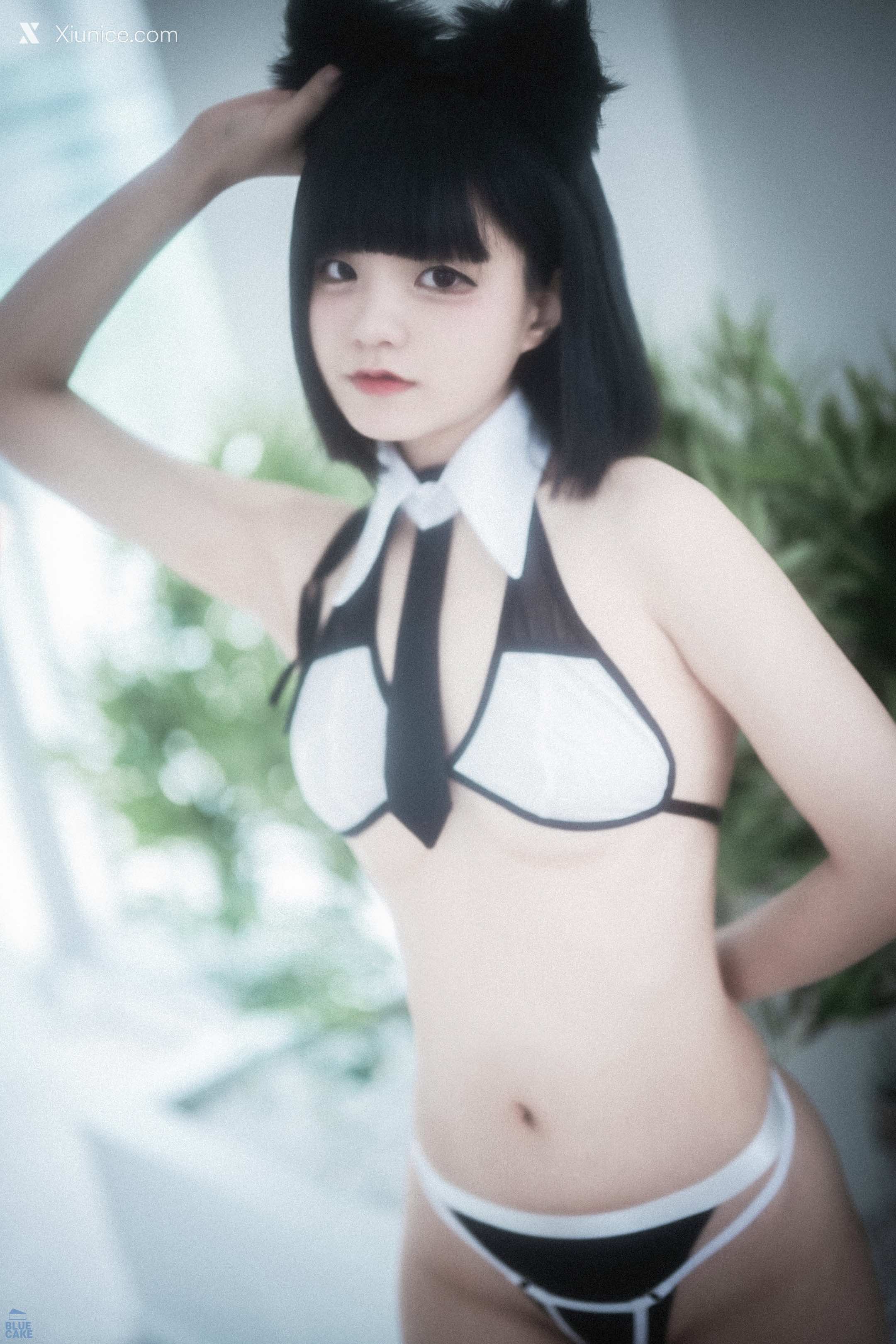 BLUECAKE Jeong Jenny (정제니) – Meow 4K