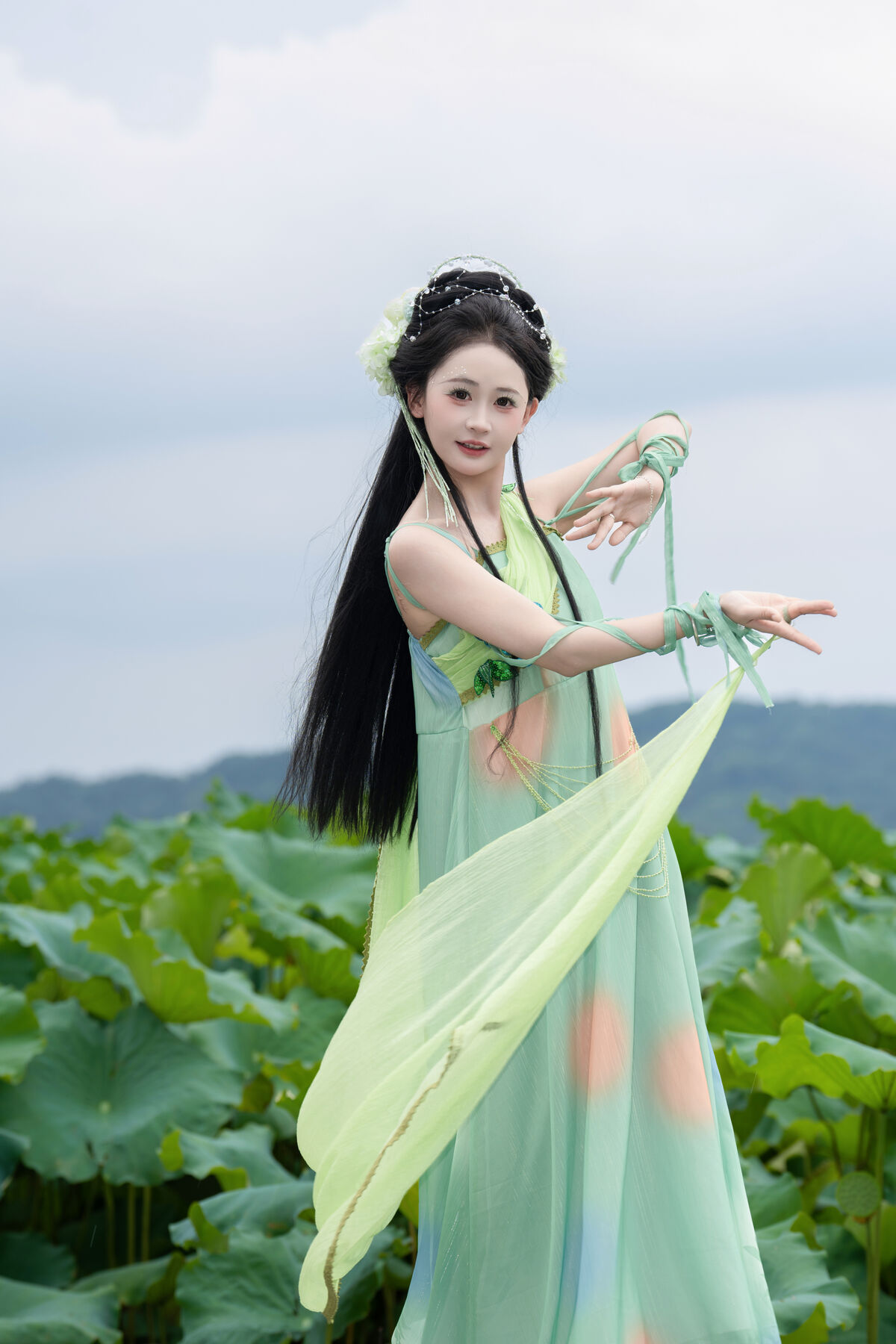 YiTuYu艺图语 Vol.10362 Jiao Yi Zhi Sui Sui