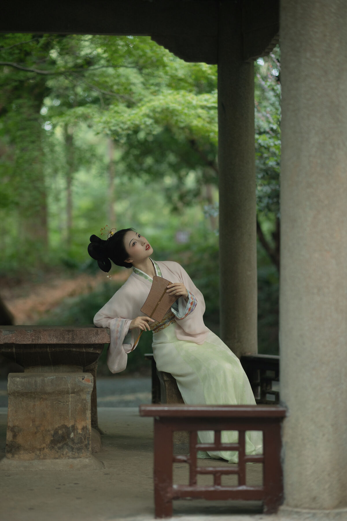 YiTuYu艺图语 Vol.10483 Qi E Rong Rong