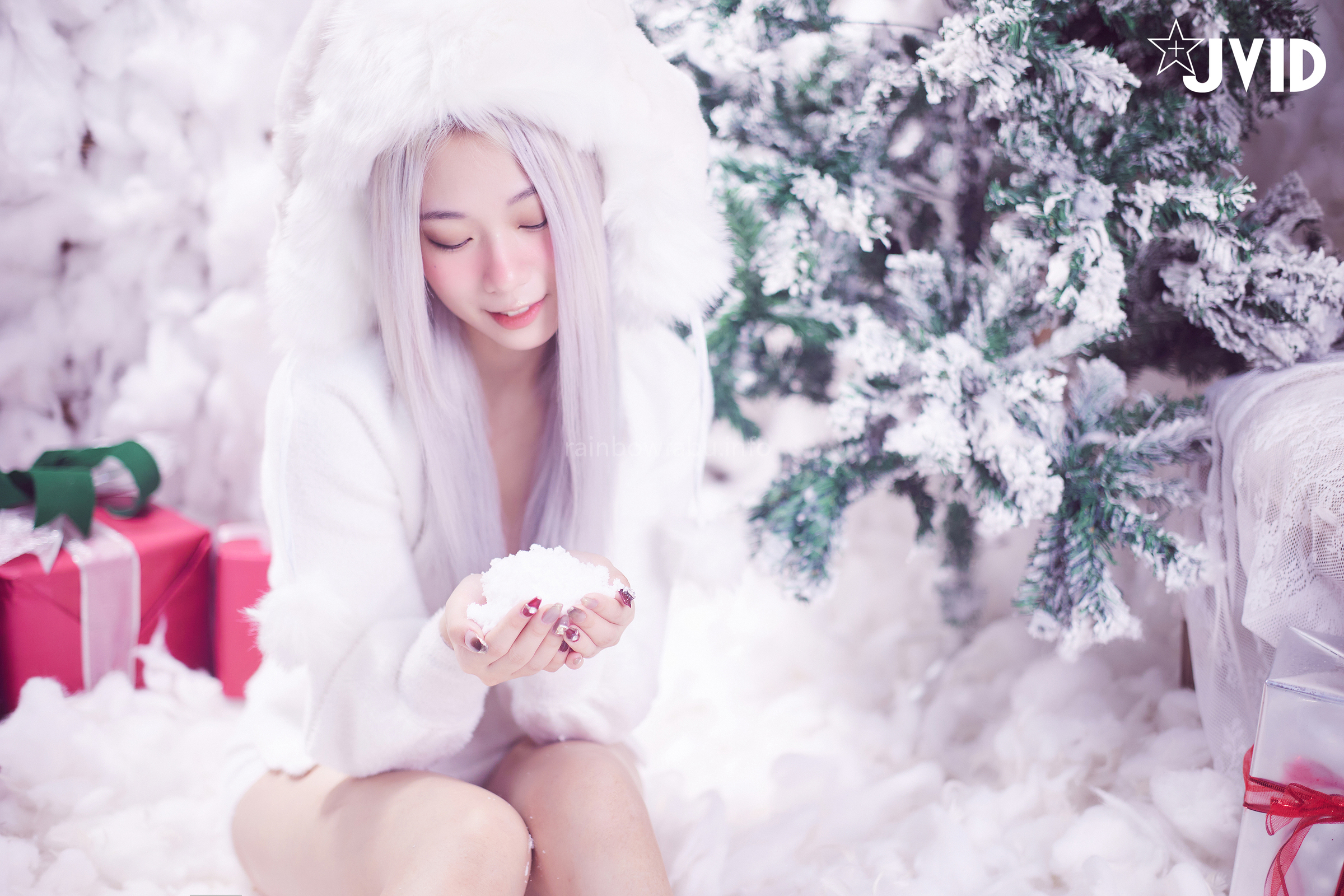 [JVID] Verna – 性感的愛死寂寞人雪女Verna陪你度過聖誕寒冬