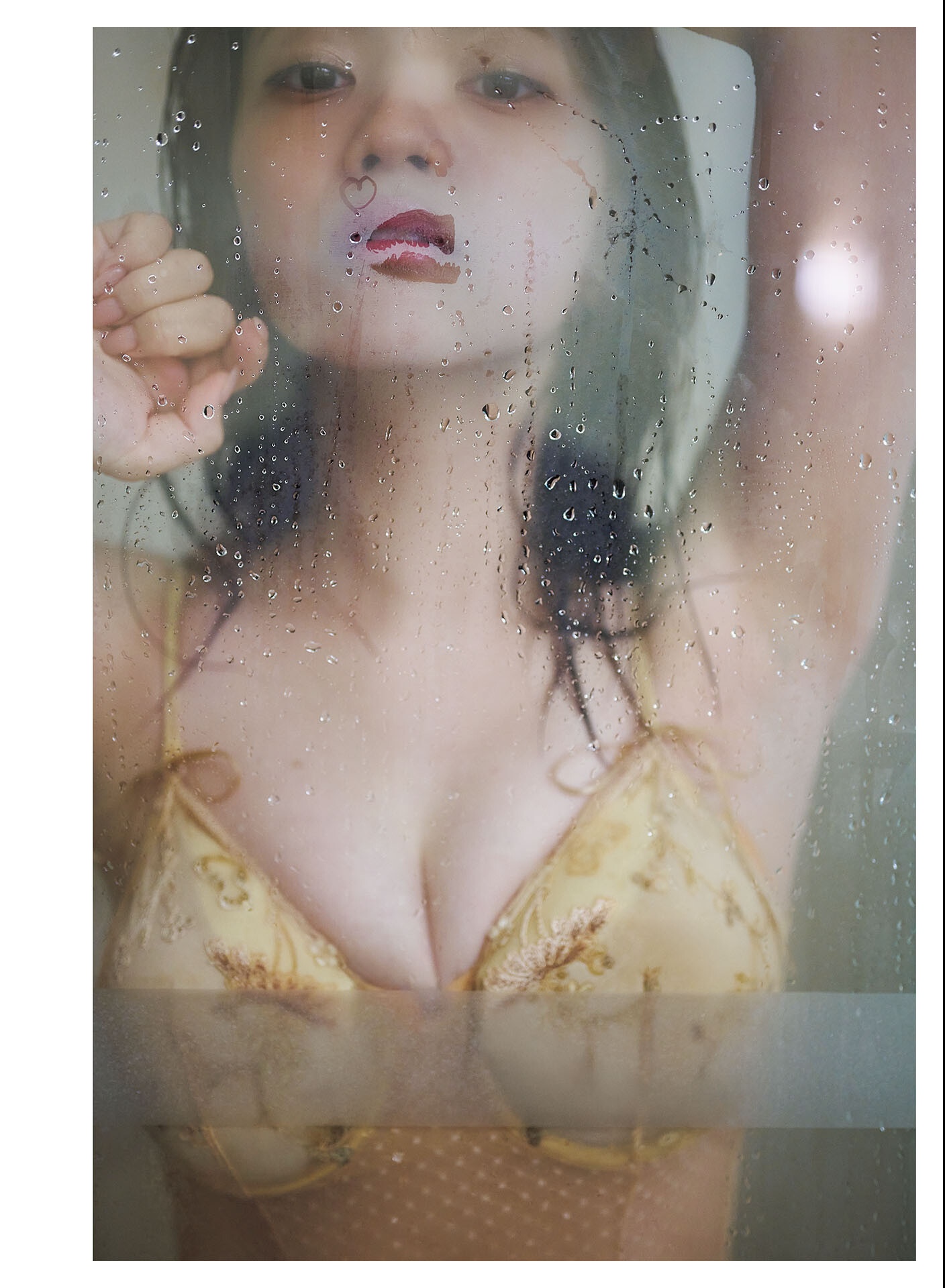 [Photobook] 宮田愛萌 Lilas【DMM限定アザーカット付き版】