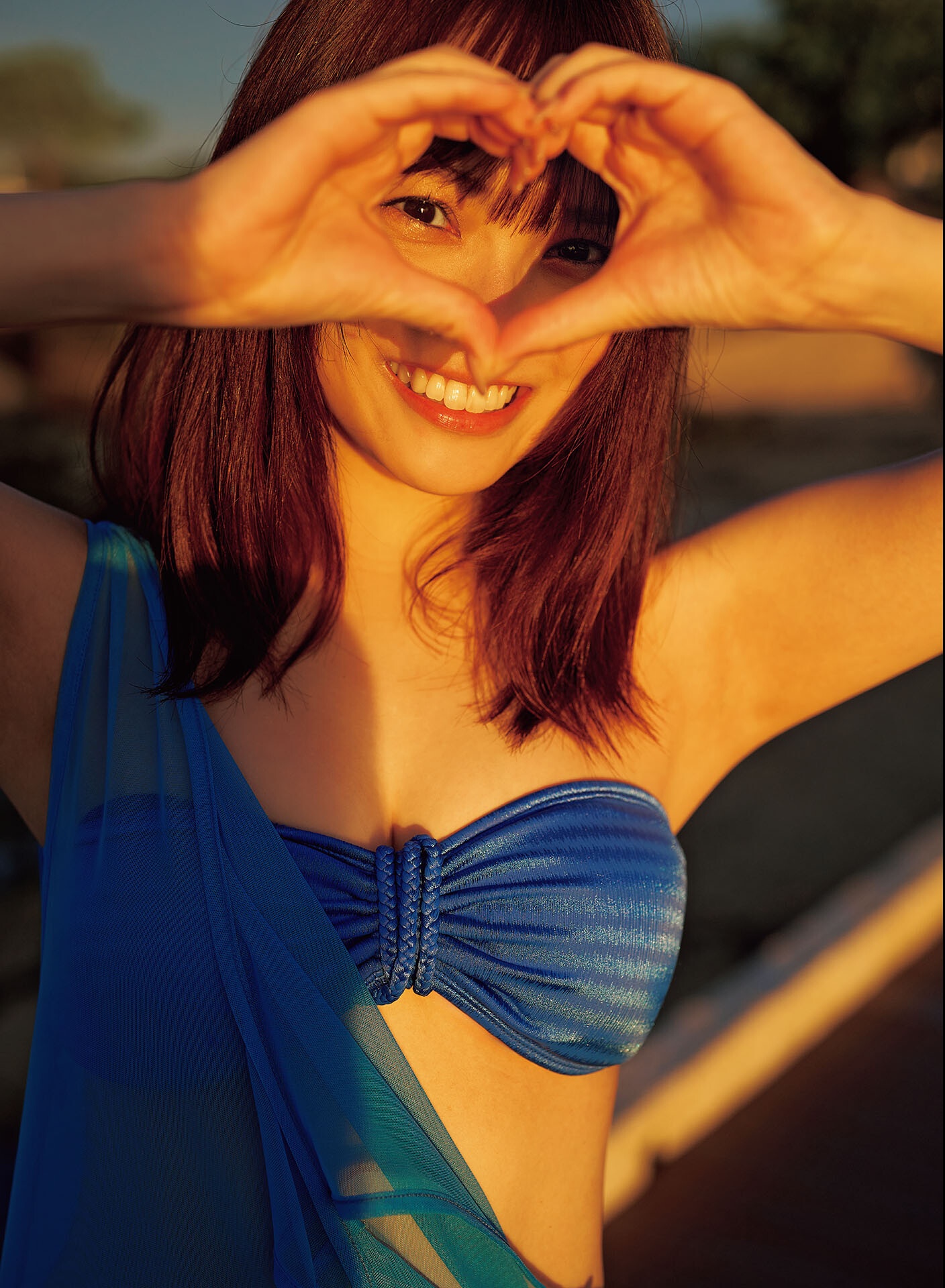 [Photobook] 宮田愛萌 Lilas【DMM限定アザーカット付き版】
