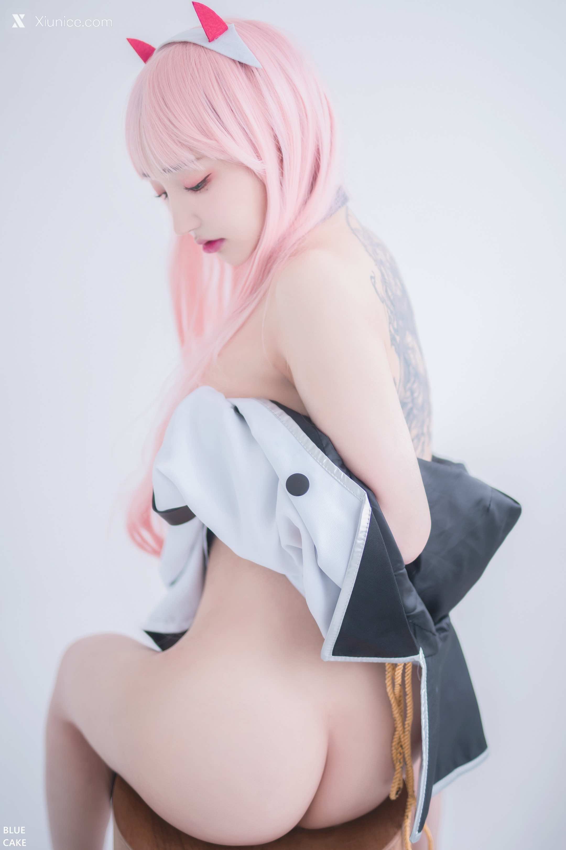 BLUECAKE Son Ye-Eun (손예은) – IN THE SEXXY 002 4K