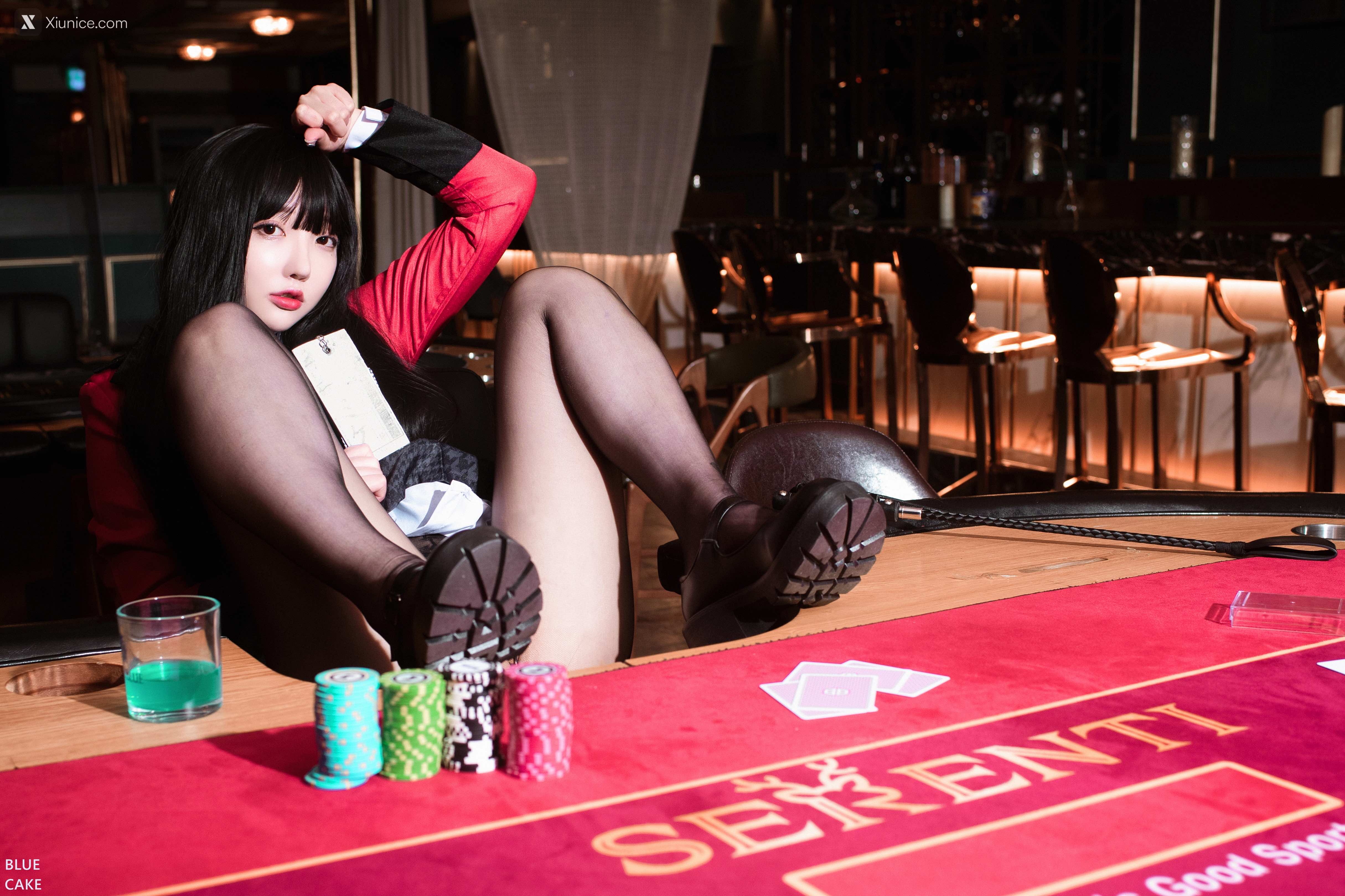 BLUECAKE Son Ye-Eun (손예은) – Hardcore Gambling 4K