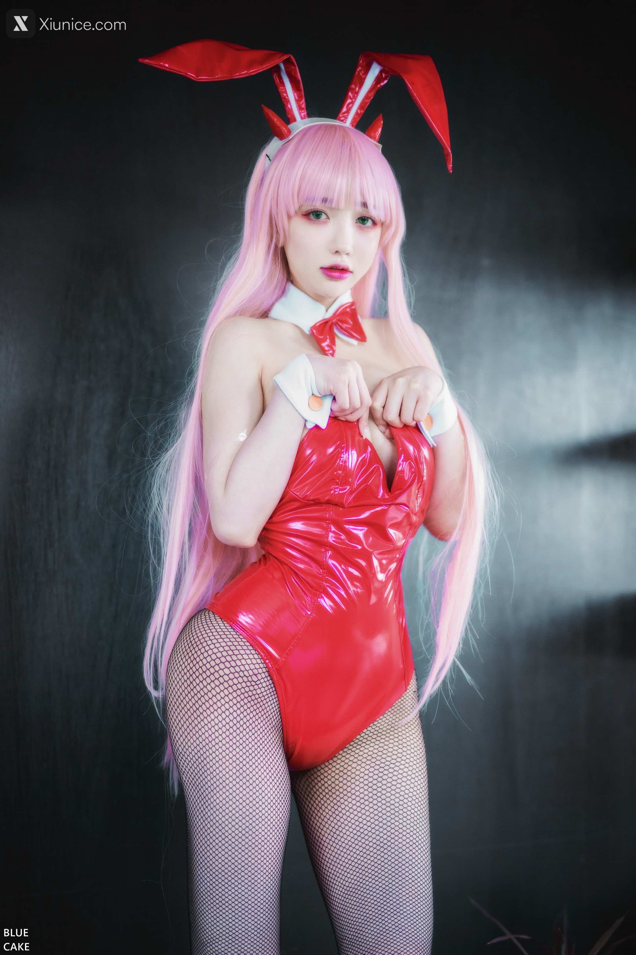 BLUECAKE Son Ye-Eun (손예은) – IN THE SEXXY 002 4K