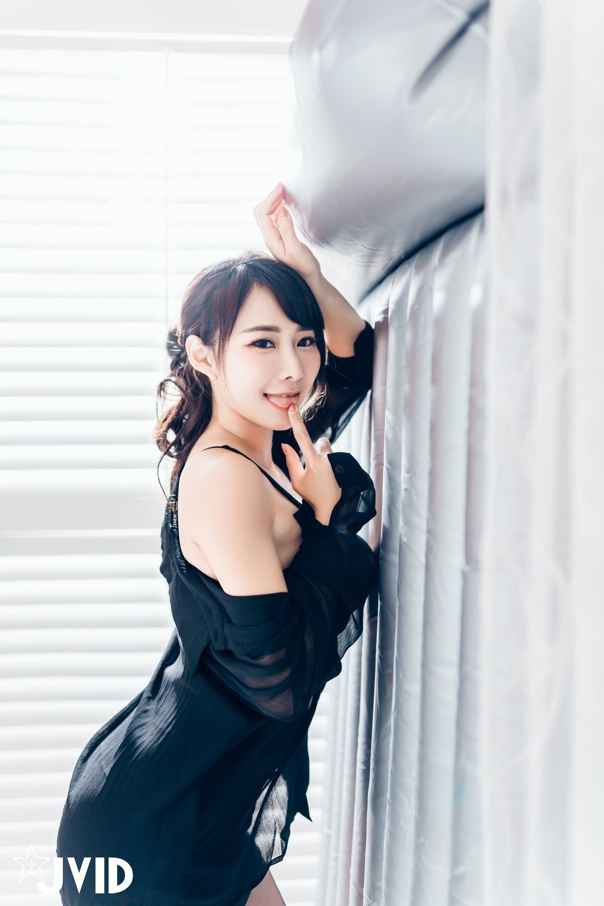 Lele 樂樂 And Piao Piao Ge 飄飄哥 - 上司新人下属 无内黑丝终极奥义 Part02