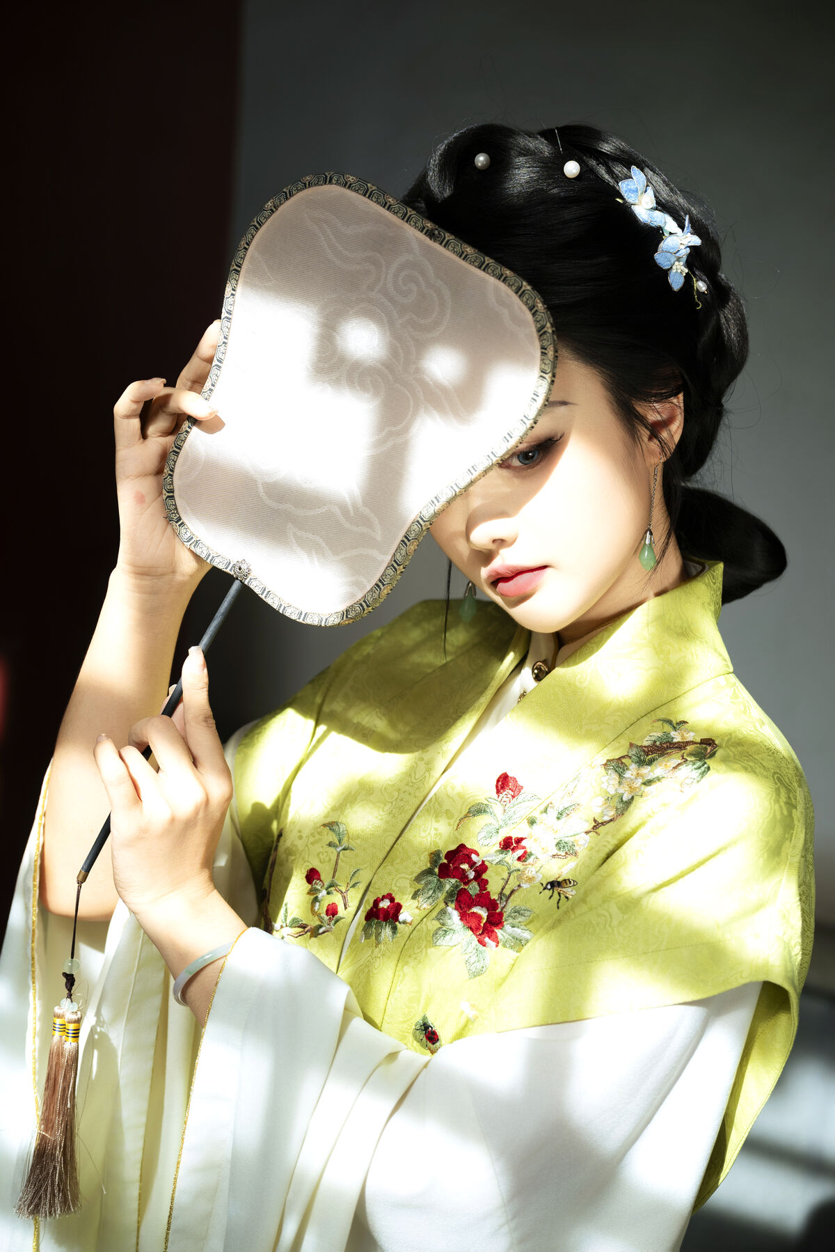 YiTuYu艺图语 Vol.10448 Yi Ming